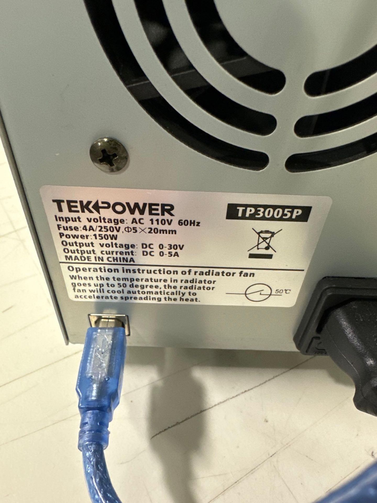 TEKPOWER TP3005P PROGRAMMABLE POWER SUPPLY - Image 3 of 3