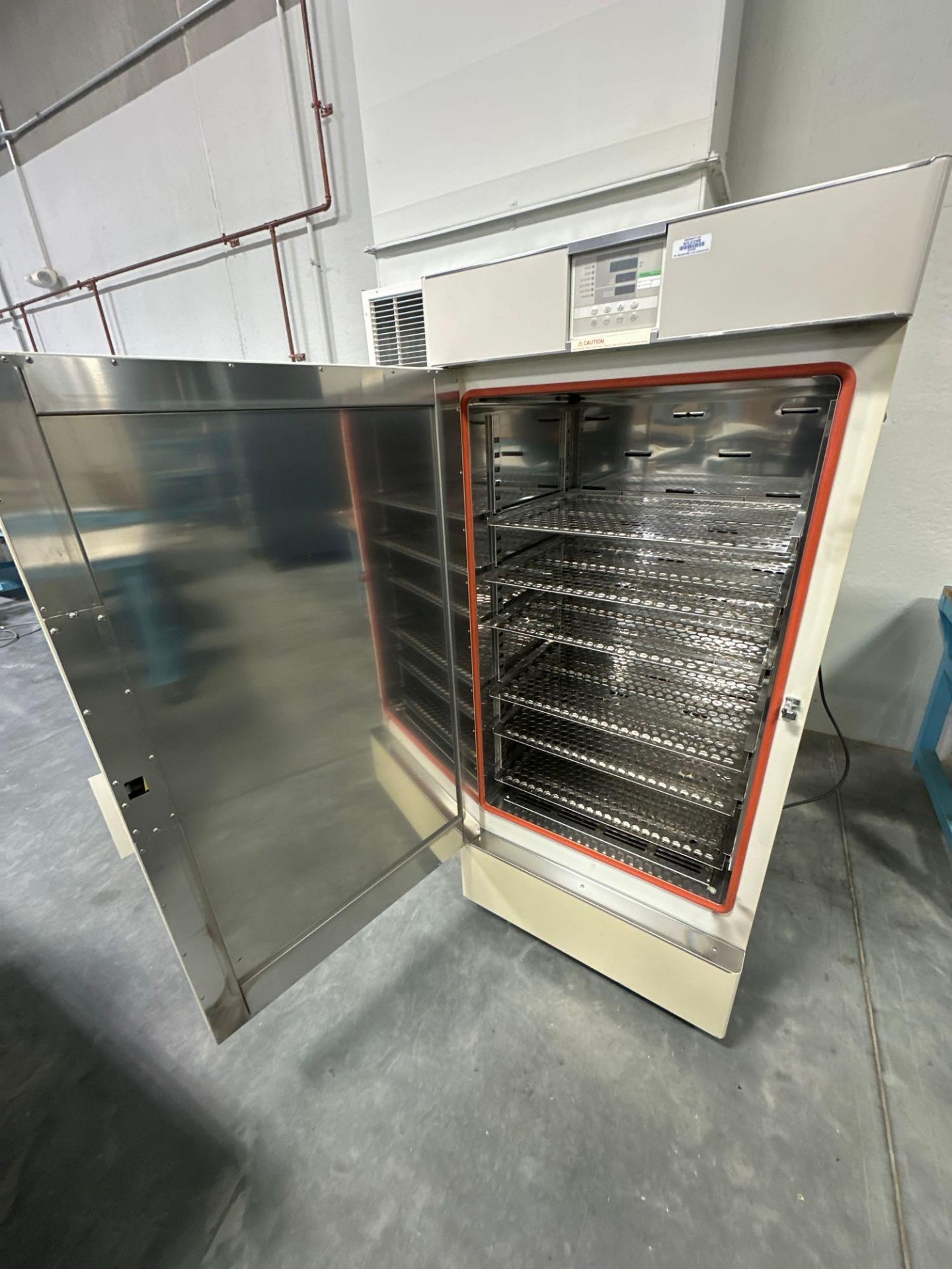 YAMATO DKN812 FORCED CONVECTION OVEN - Image 6 of 10