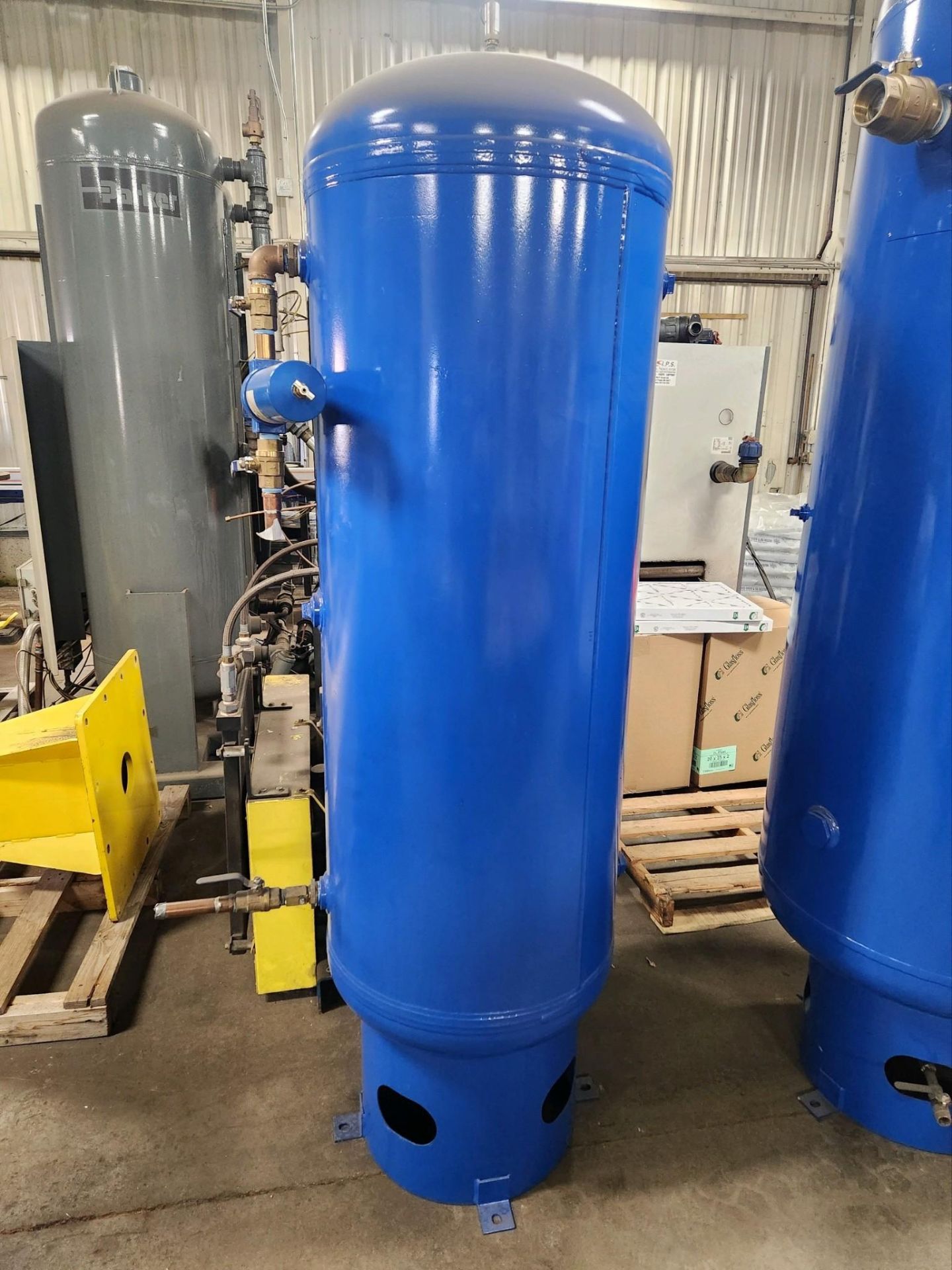 USED 200 PSI RATED LINED PRESSURE VESSEL (2015)