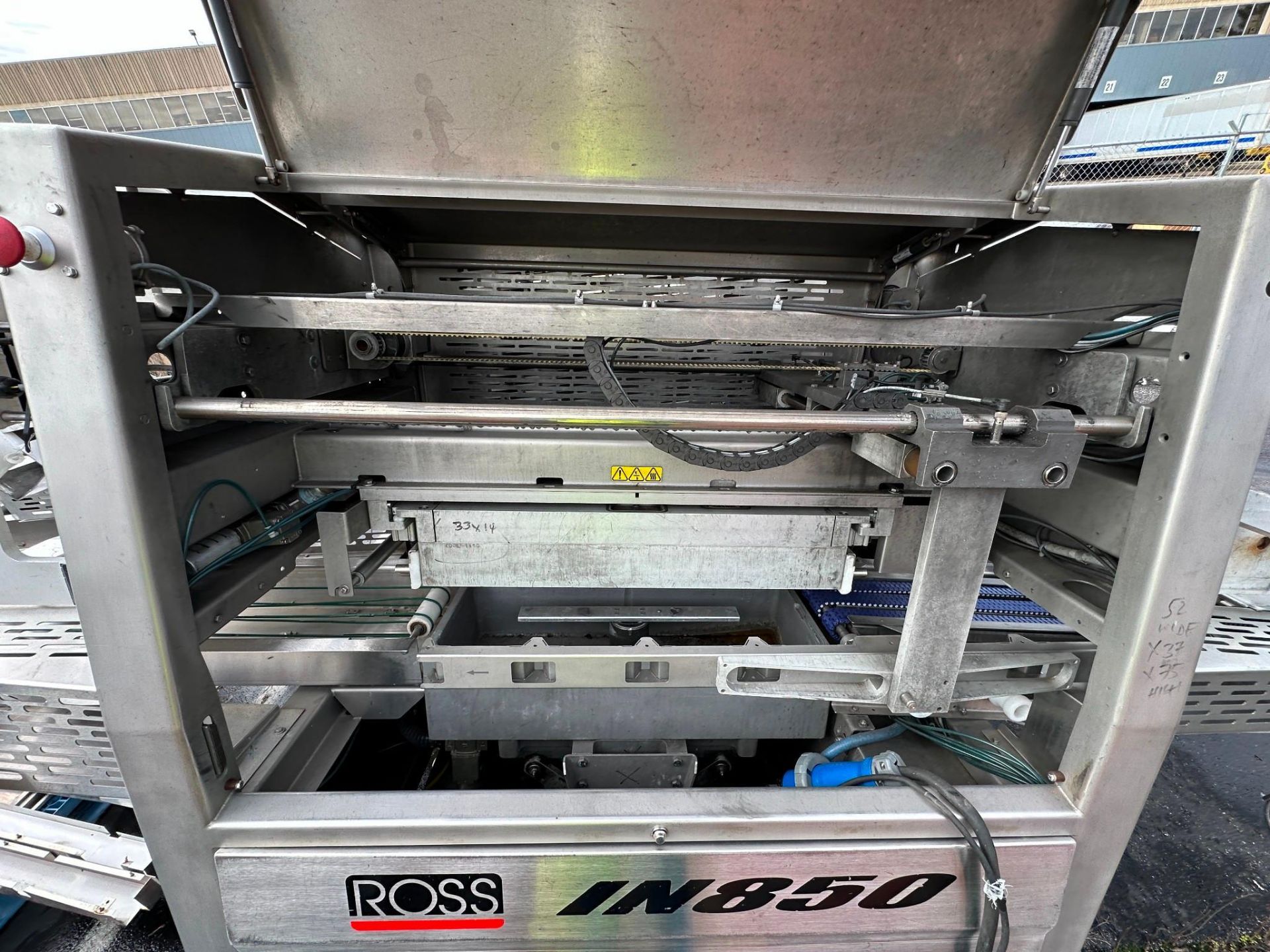 ROSS INPACK IN850 AUTOMATIC TRAY SEALER - Image 2 of 7