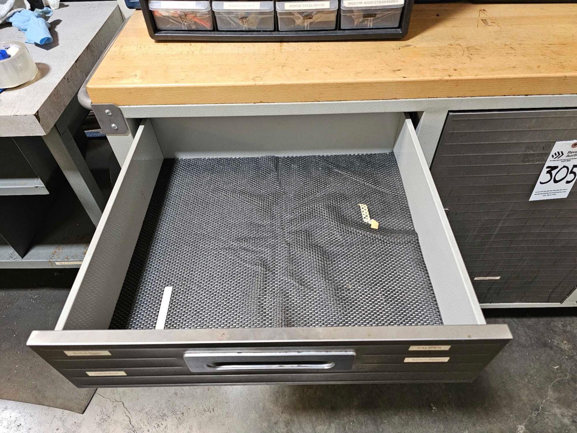 12 DRAWER ROLLING CABINET - Image 2 of 14