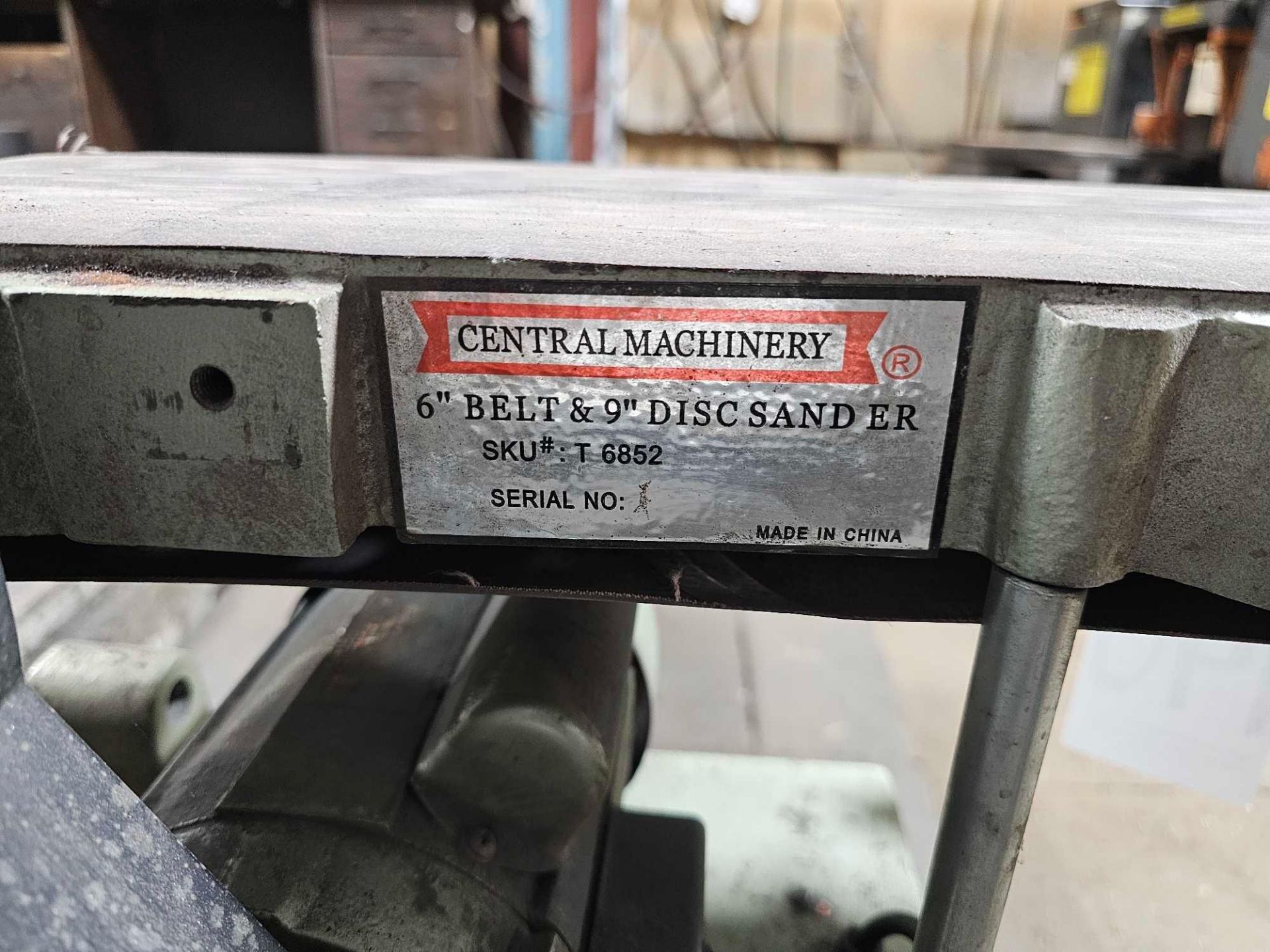 CENTRAL MACHINERY 6" BELT AND 9" DISC SANDER - Bild 3 aus 5