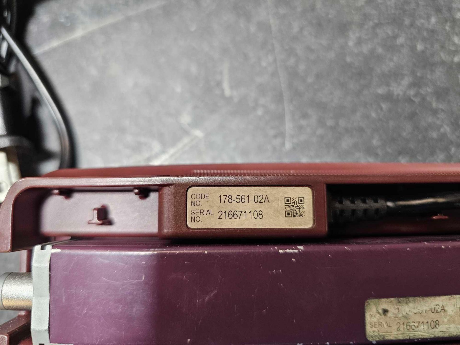 MITUTOYO SJ-210 PORTABLE SURFACE ROUGHNESS TESTER - Image 6 of 8