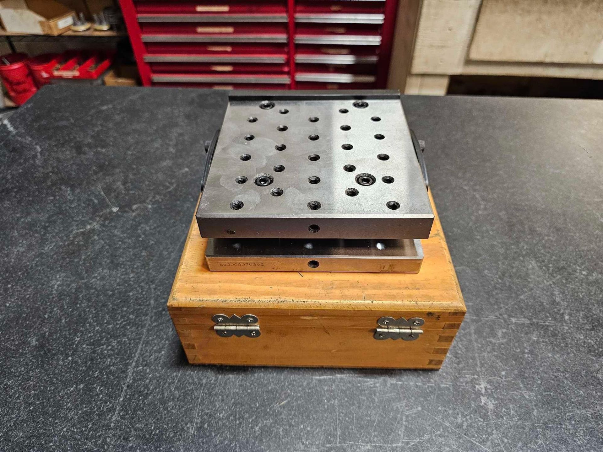 6" × 6" ADJUSTABLE ANGLE PLATE WITH CASE - Bild 3 aus 8