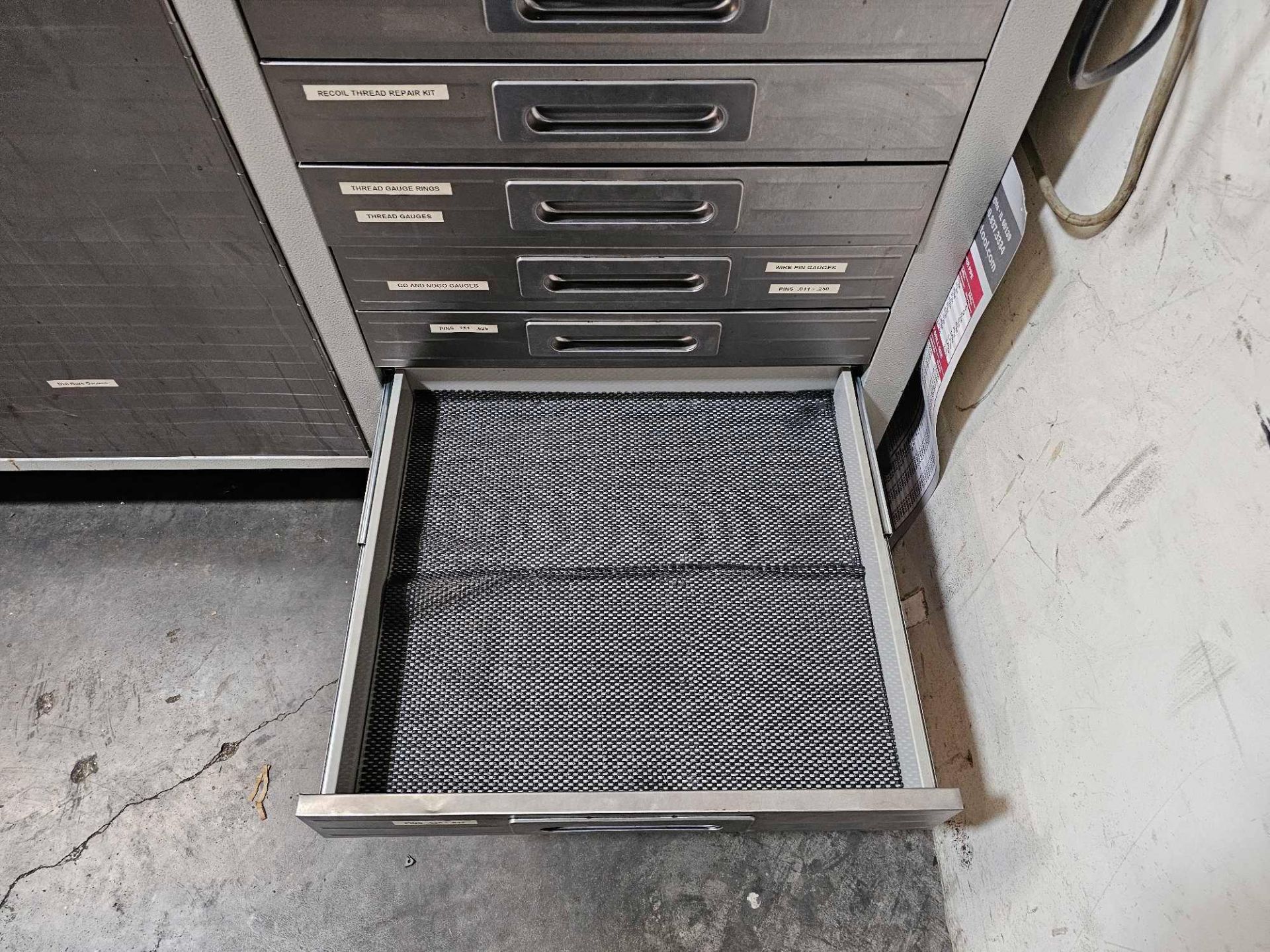 12 DRAWER ROLLING CABINET - Image 13 of 14