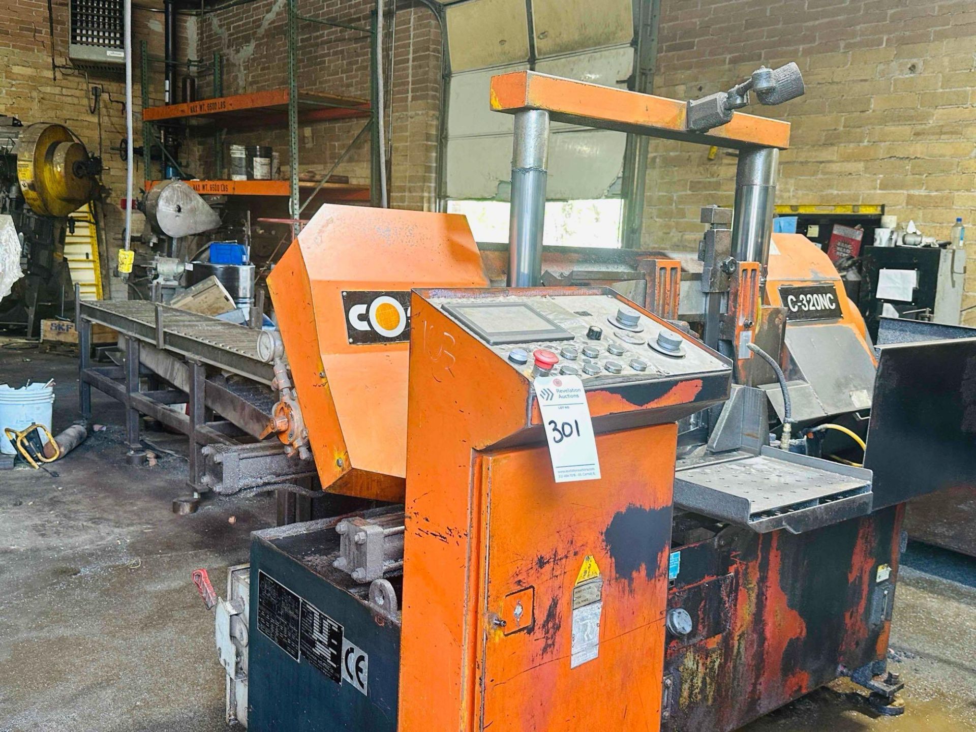 2007 COSEN C-320NC FULLY AUTOMATIC HORIZONTAL DUAL COLUMN BAND SAW - Image 4 of 12