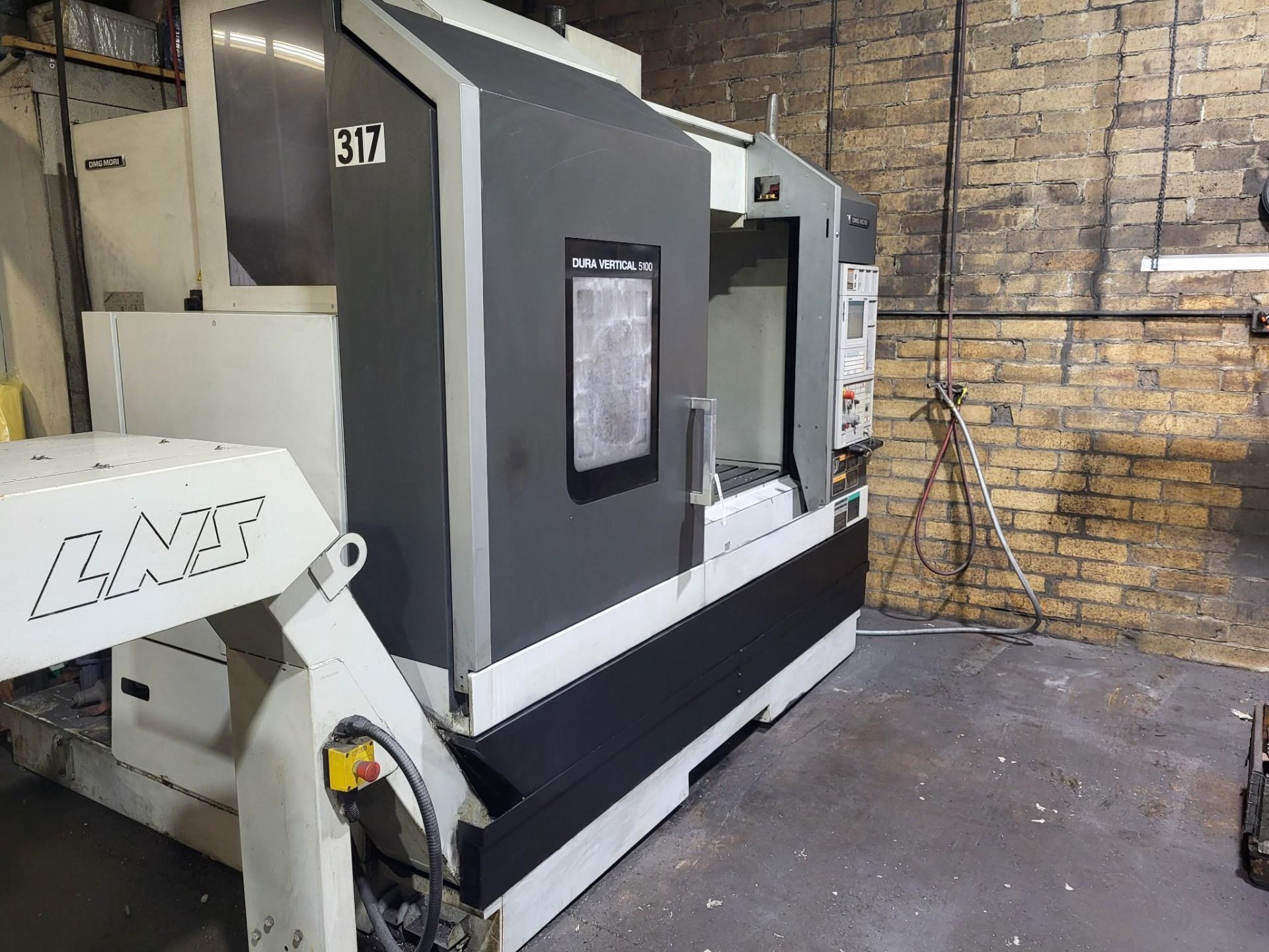 2015 DMG MORI DURAVERTICAL 5100 CNC VERTICAL MACHINING CENTER - Image 3 of 14