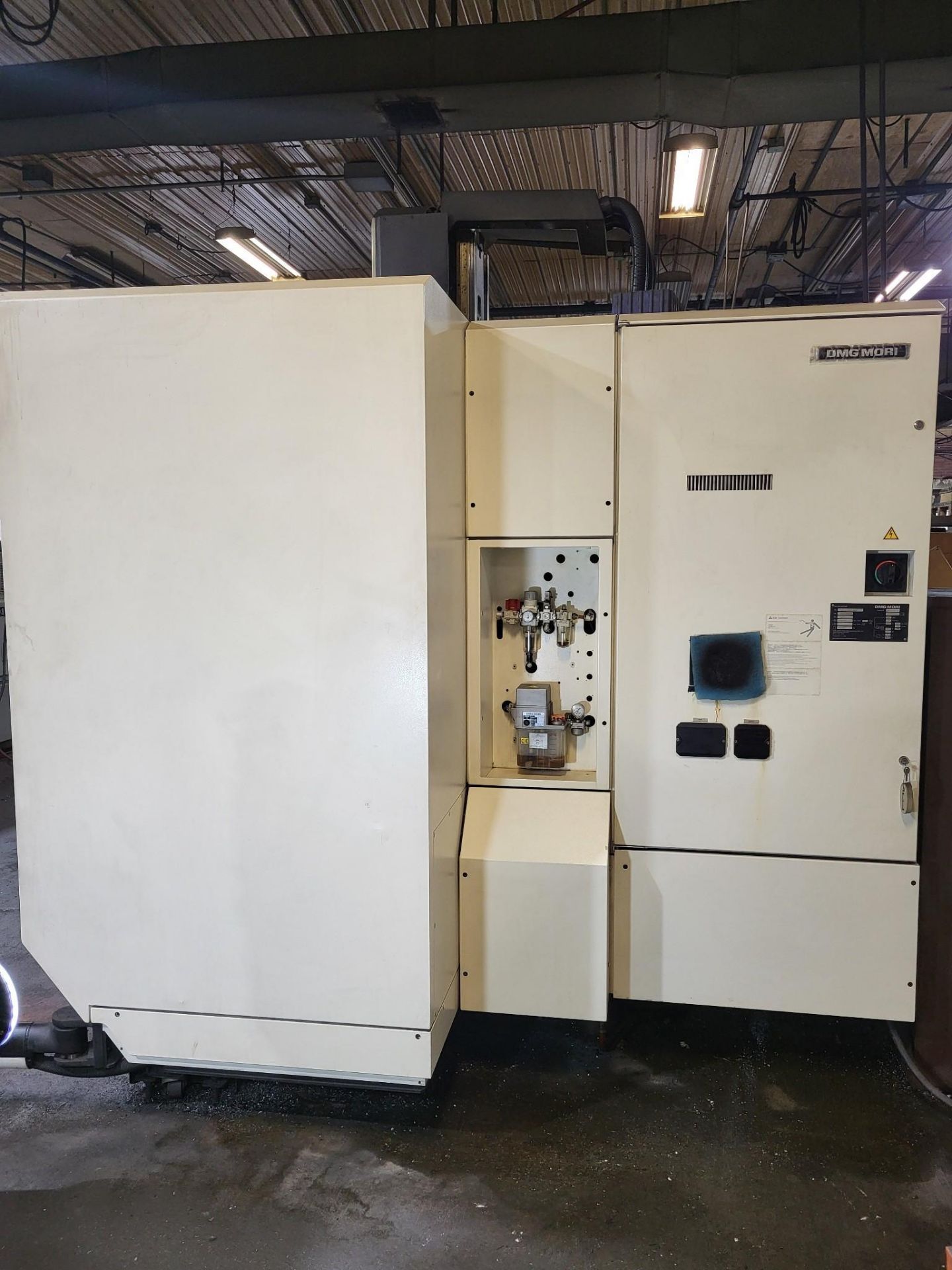 2016 DMG MORI ECOMILL 1100V VERTICAL MACHINING CENTER - Image 11 of 28