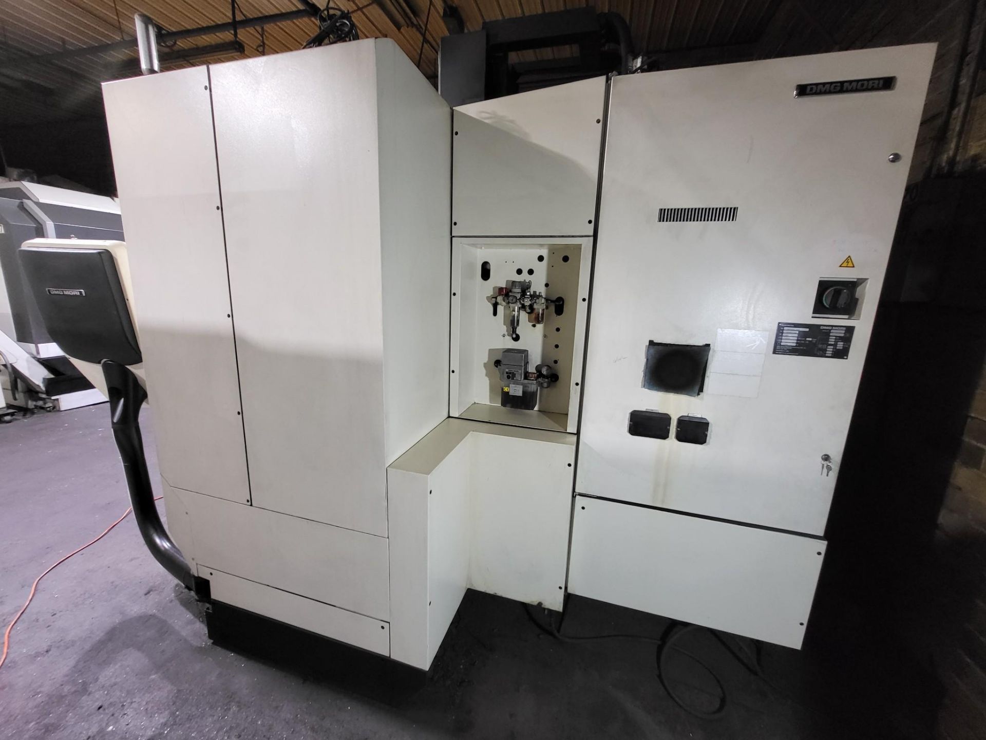 2017 DMG MORI CMX 1100V VERTICAL MACHINING CENTER - Image 12 of 26