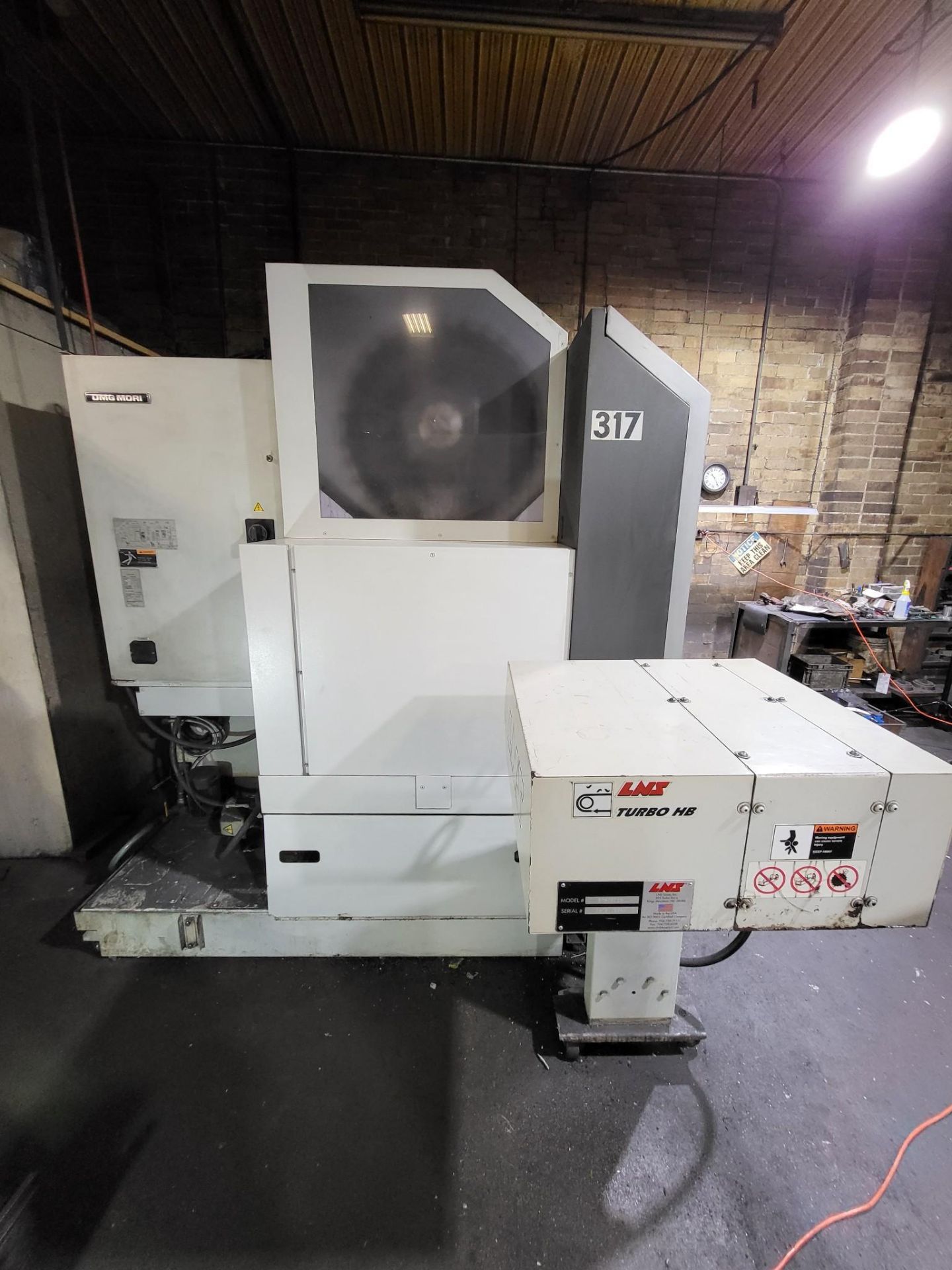 2015 DMG MORI DURAVERTICAL 5100 CNC VERTICAL MACHINING CENTER - Image 8 of 14