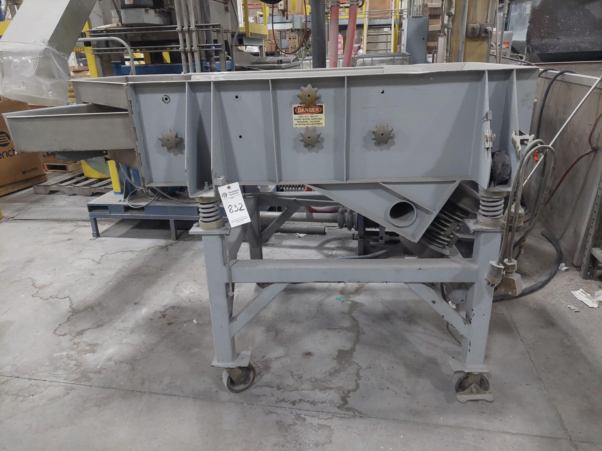 BULK EQUIPMENT SYSTEMS TWO DECK SCREENER STAINLESS STEEL