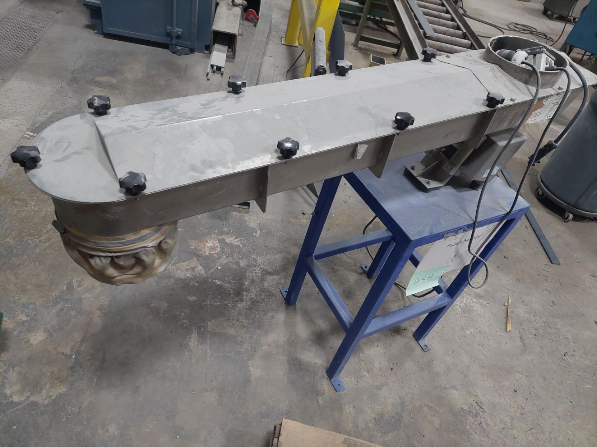 GOUGH ENGINEERING 8" X 48" VIBRATORY FEEDER STAINLESS STEEL ON STAND 8" FEED OPENING. - Image 3 of 7