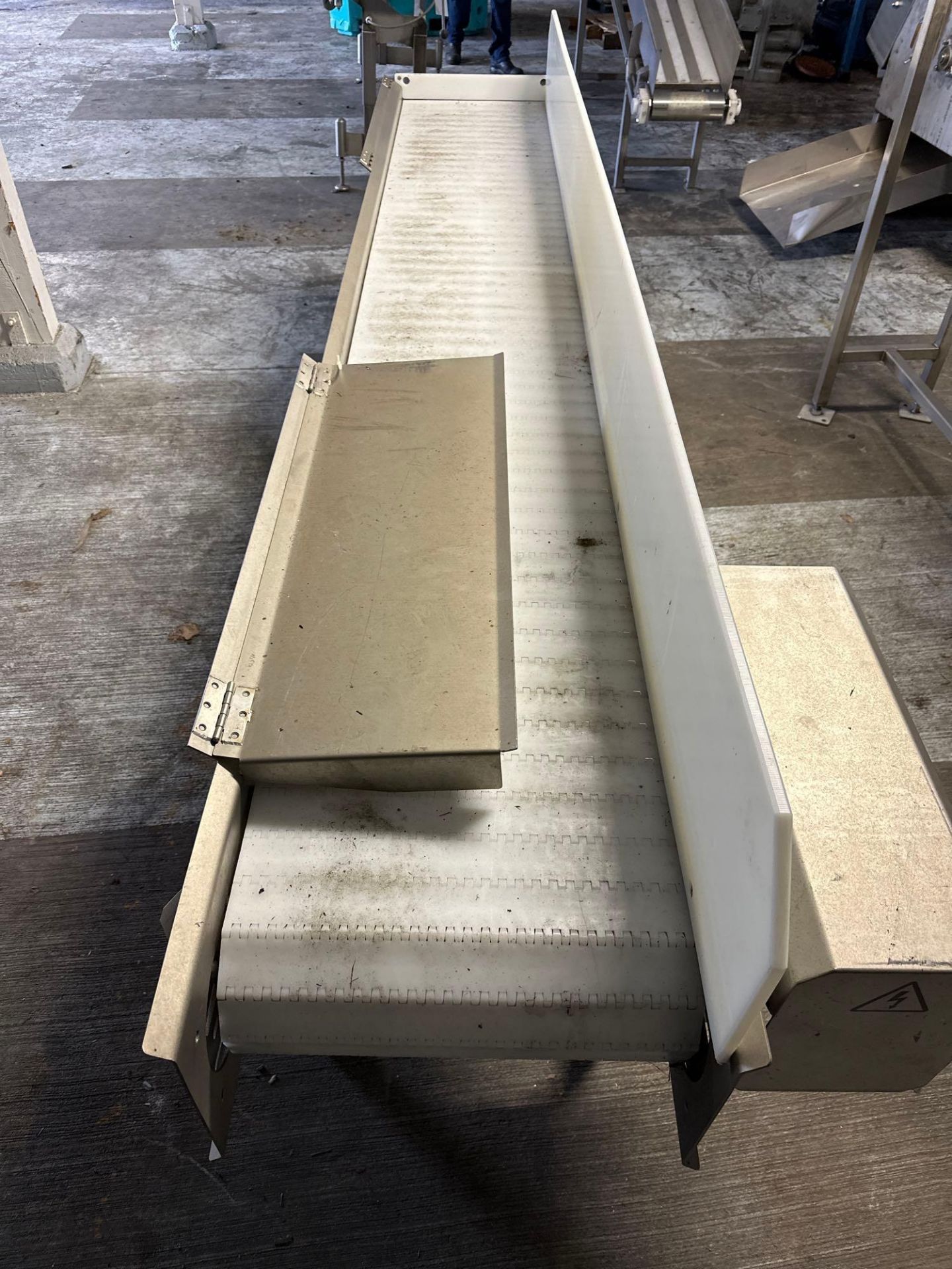 WHITE TOP CONVEYOR 112” X 17” - Image 2 of 6