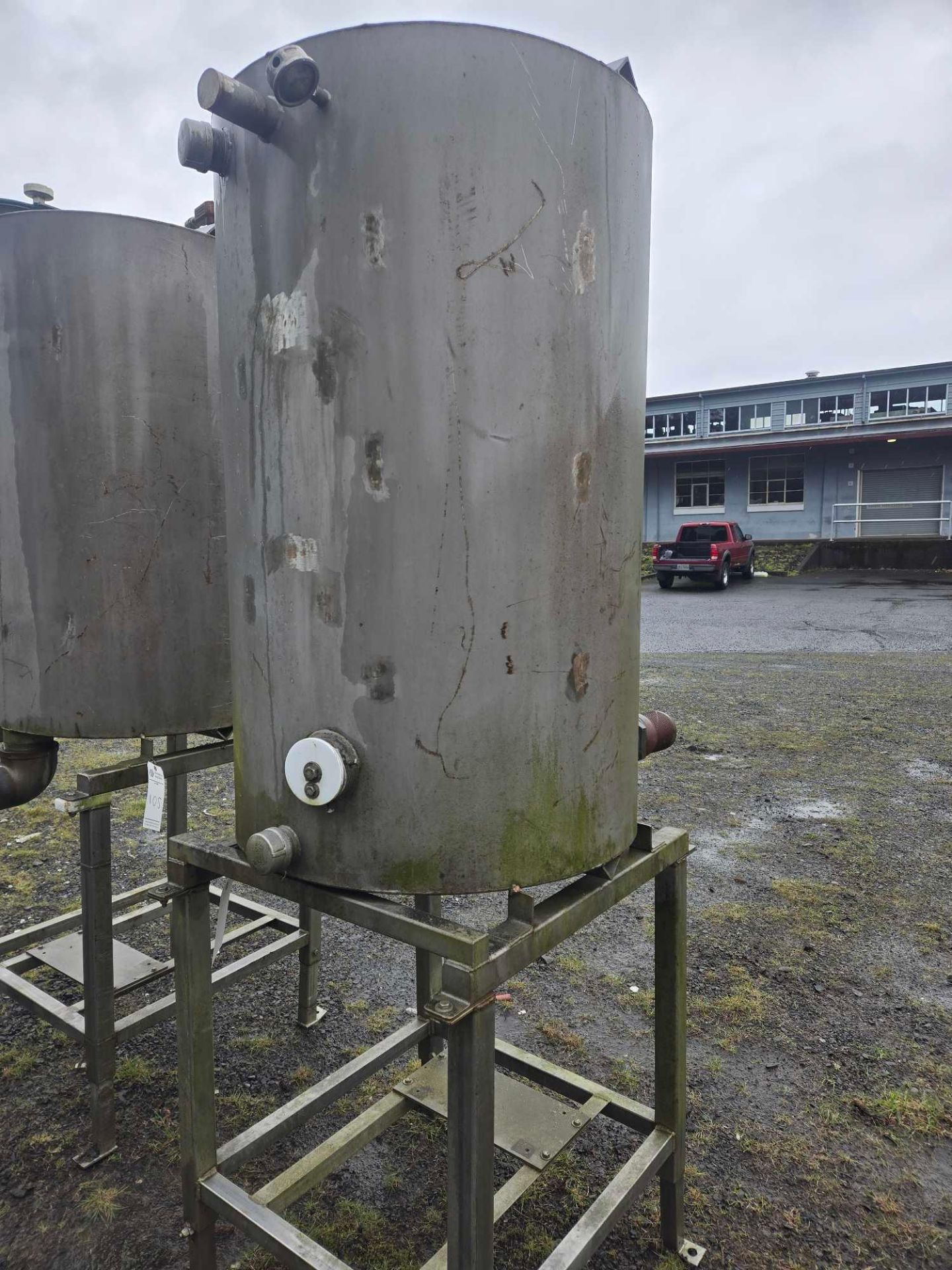 STAINLESS STEEL TANK - Image 2 of 6