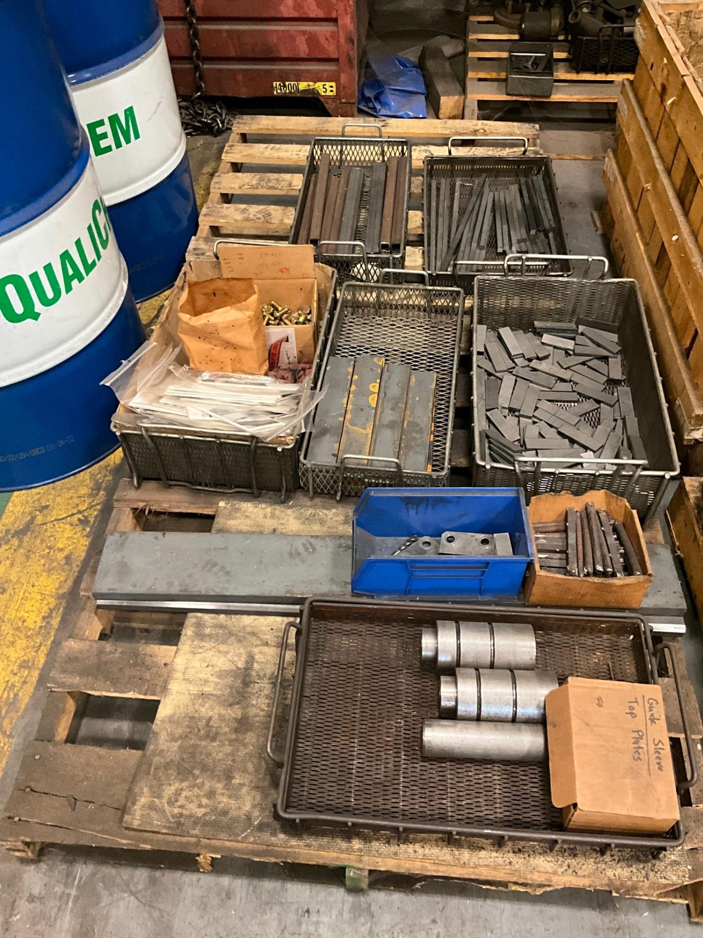 CONTENTS OF PALLET RACKING, WELDERS, MACHINE PARTS, RAW MATERIAL - Image 21 of 28