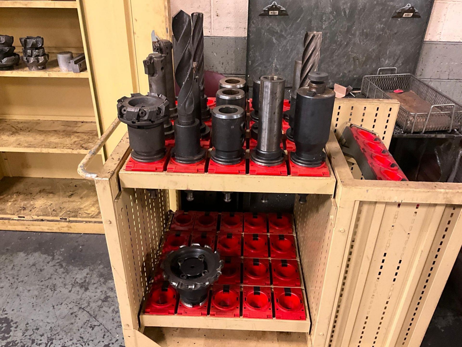 LARGE LOT OF CAT 50 TOOL HOLDERS - Image 10 of 19