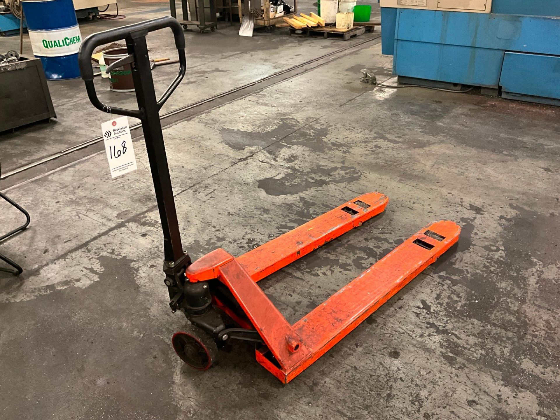 DF 5500 LBS CAPACITY HAND PALLET TRUCK, 2012