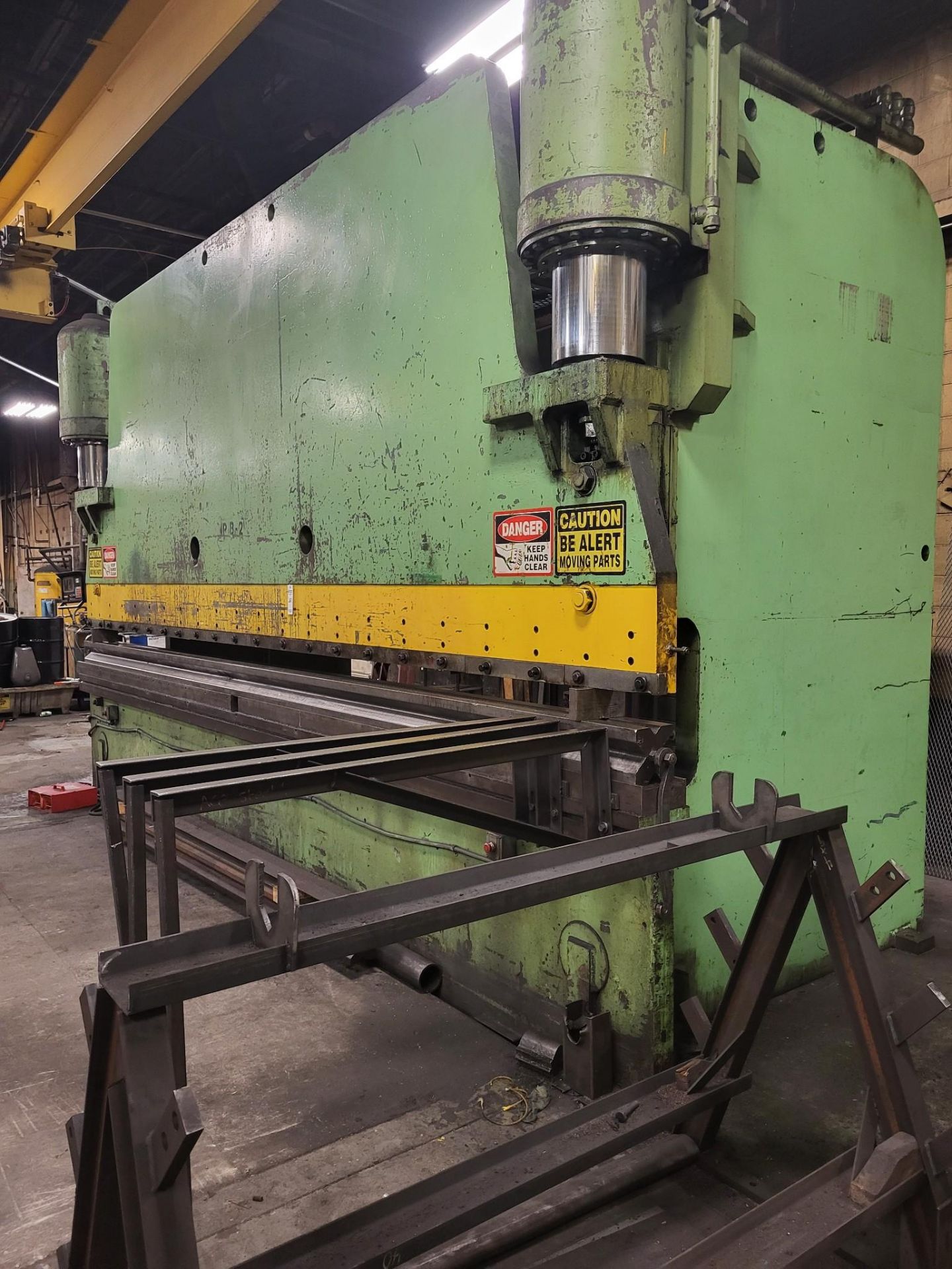 PACIFIC 20' 500 TON HYDRAULIC PRESS BRAKE MODEL 500-21 - Image 2 of 15