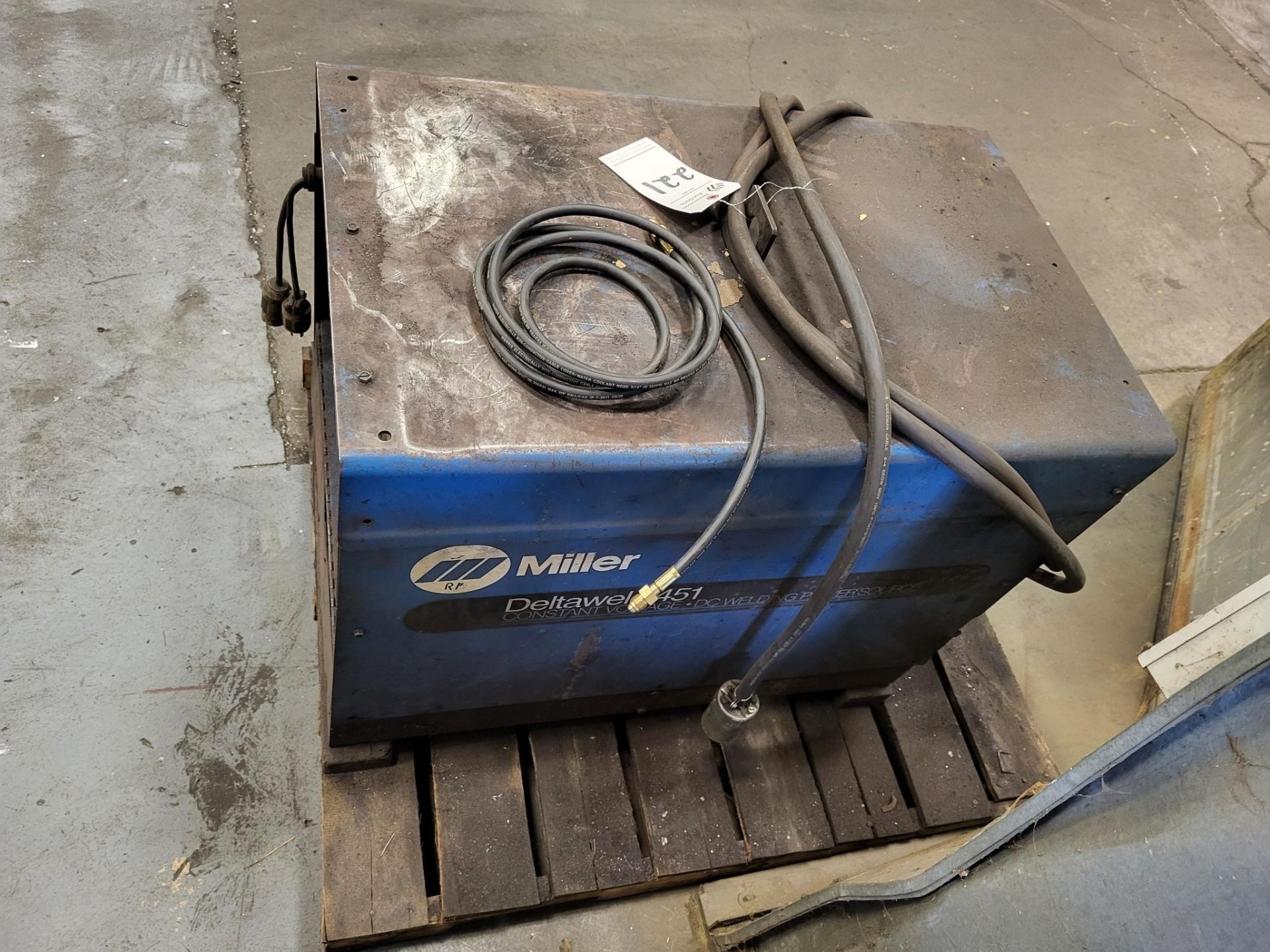 MILLER DELTAWELD 451 CONSTANT VOLTAGE DC WELDING POWER SOURCE - Image 2 of 5