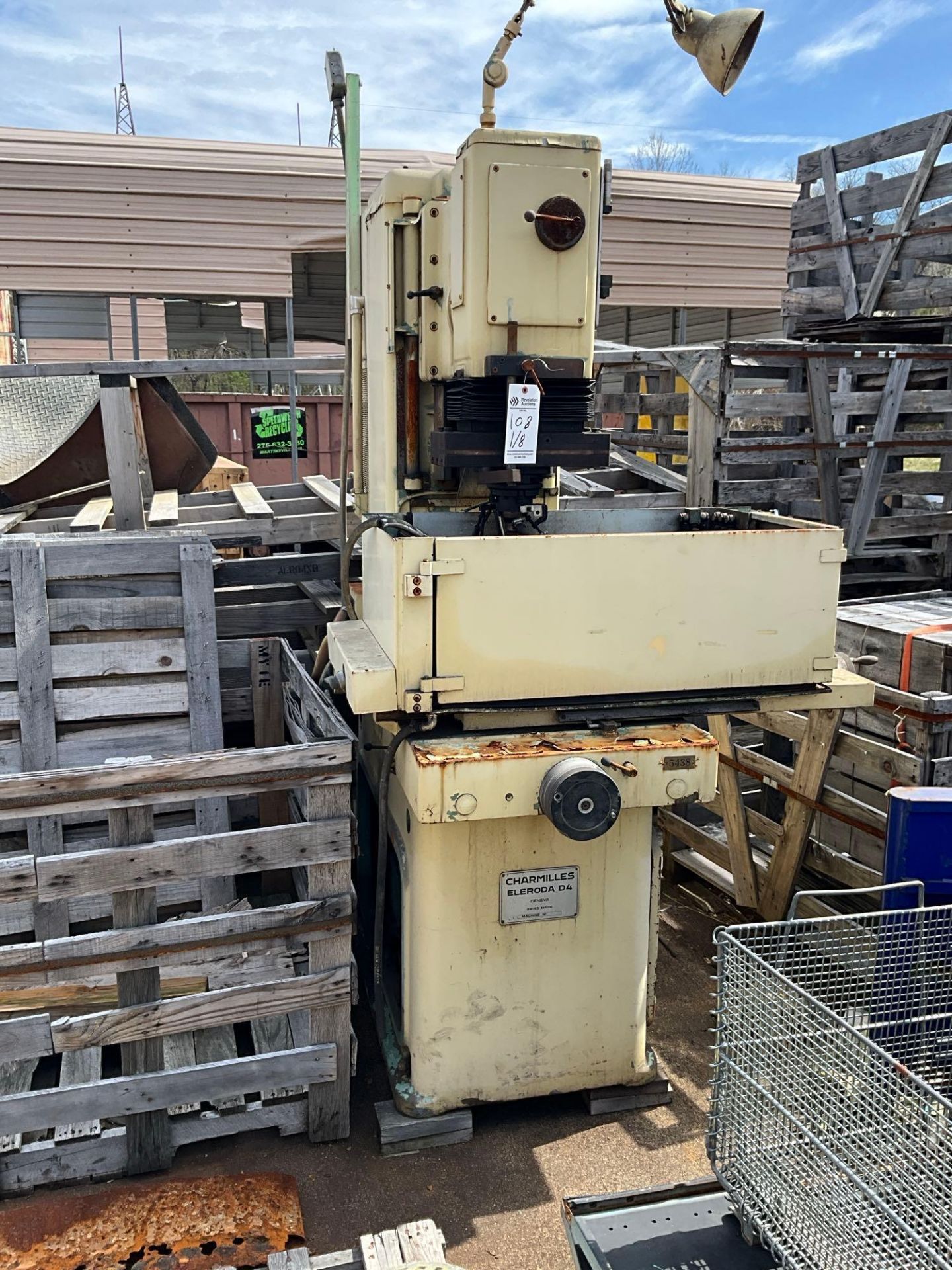NON WORKING MACHINES FOR PARTS, ASSORTED MACHINE PARTS