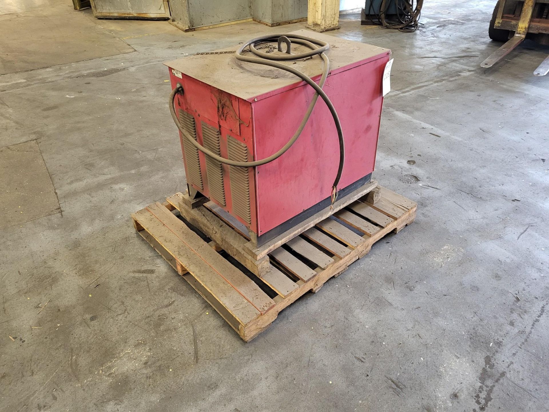 LINCOLN ELECTRIC CV-400 MIG WELDER - Image 2 of 5