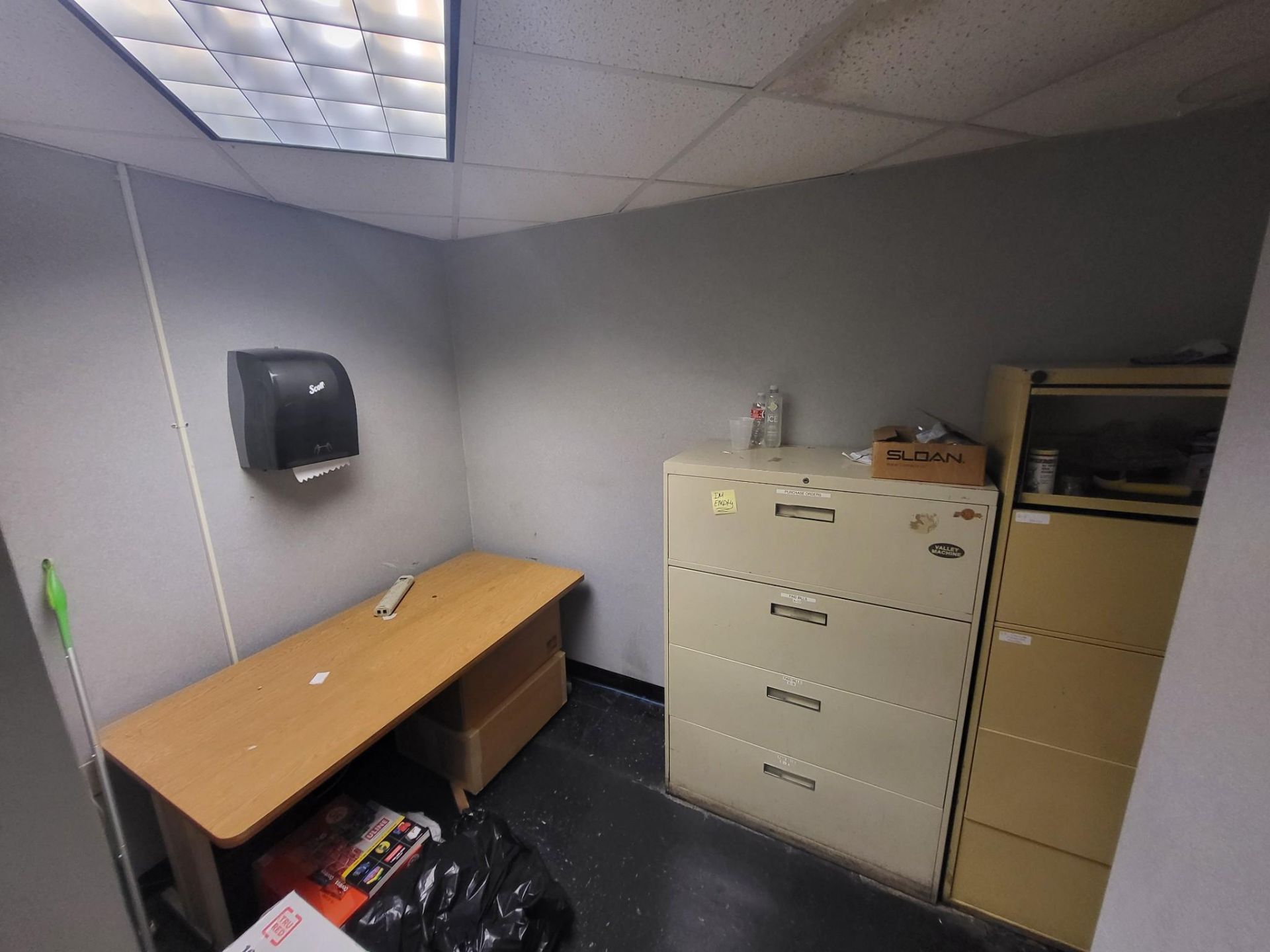 OFFICE EQUIPMENT - FILING CABINETS, TABLES, CHAIRS - Image 14 of 18