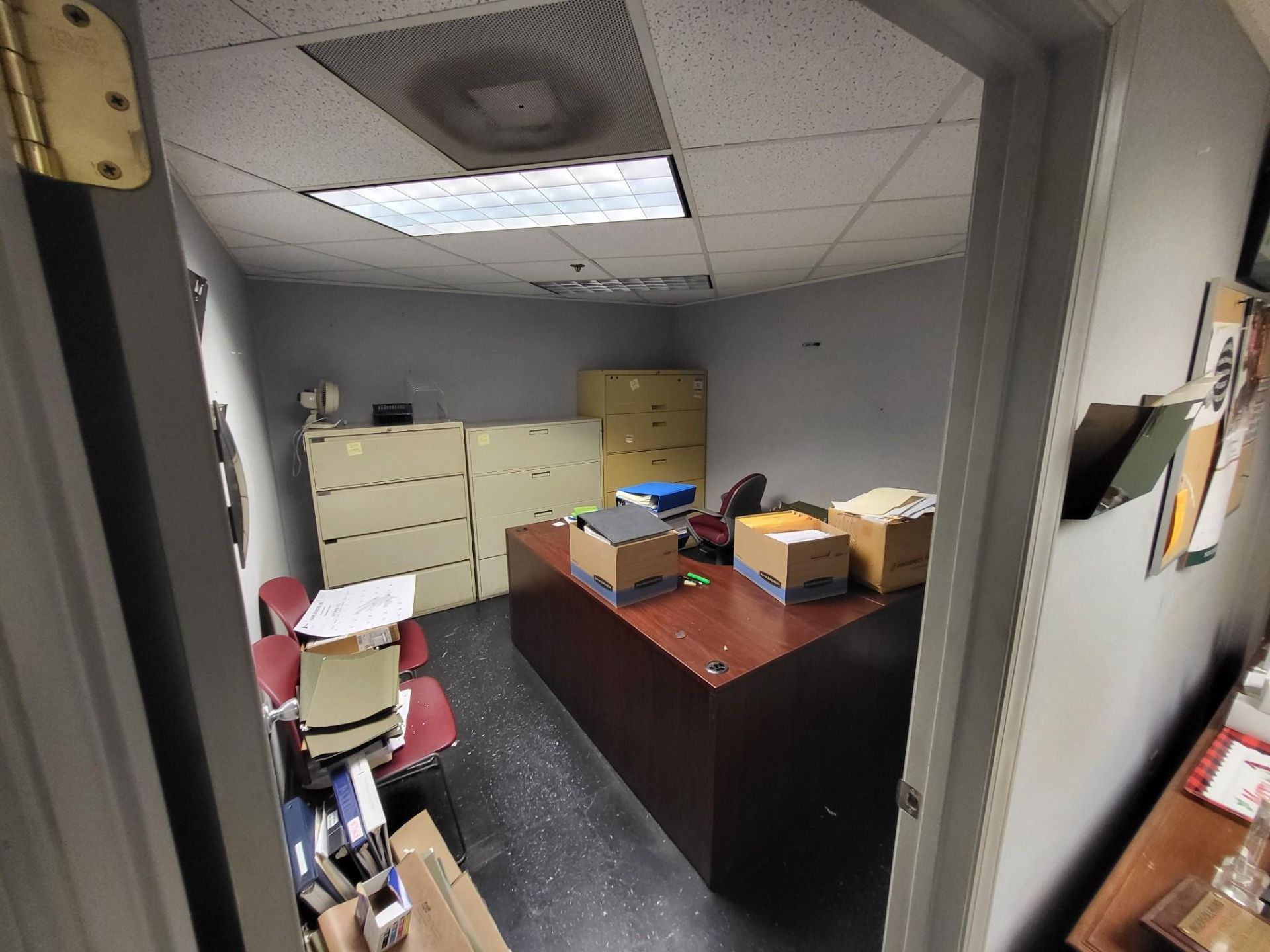 OFFICE EQUIPMENT - FILING CABINETS, TABLES, CHAIRS - Image 4 of 18