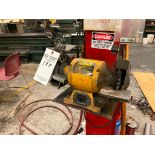 DEWALT DW756 6" BENCH GRINDER