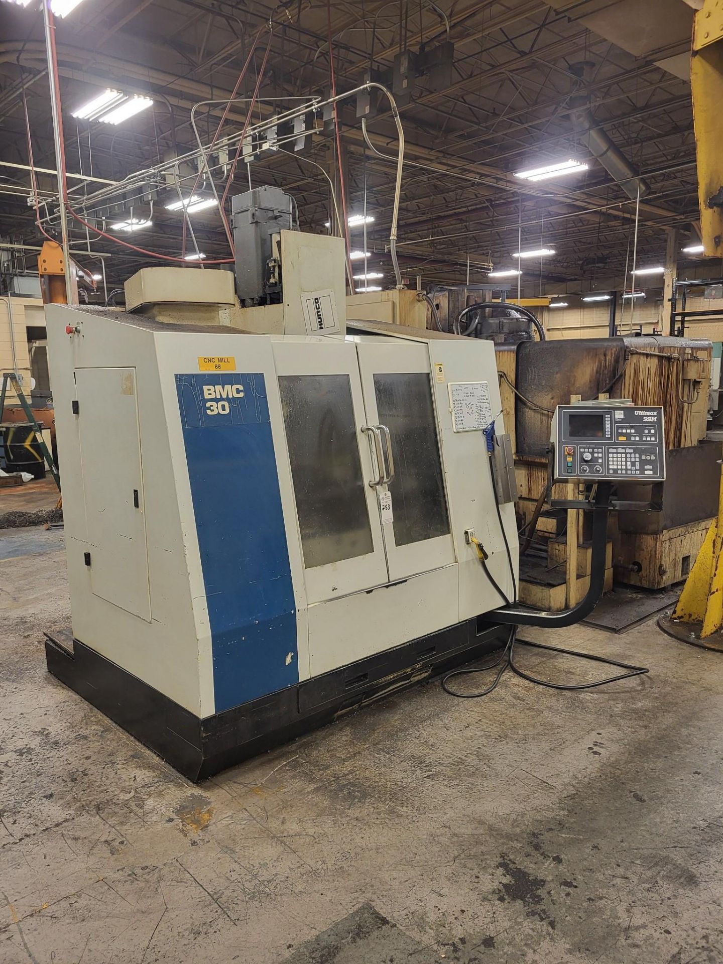 1997 HURCO BMC 30/SSM VERTICAL MACHINING CENTER