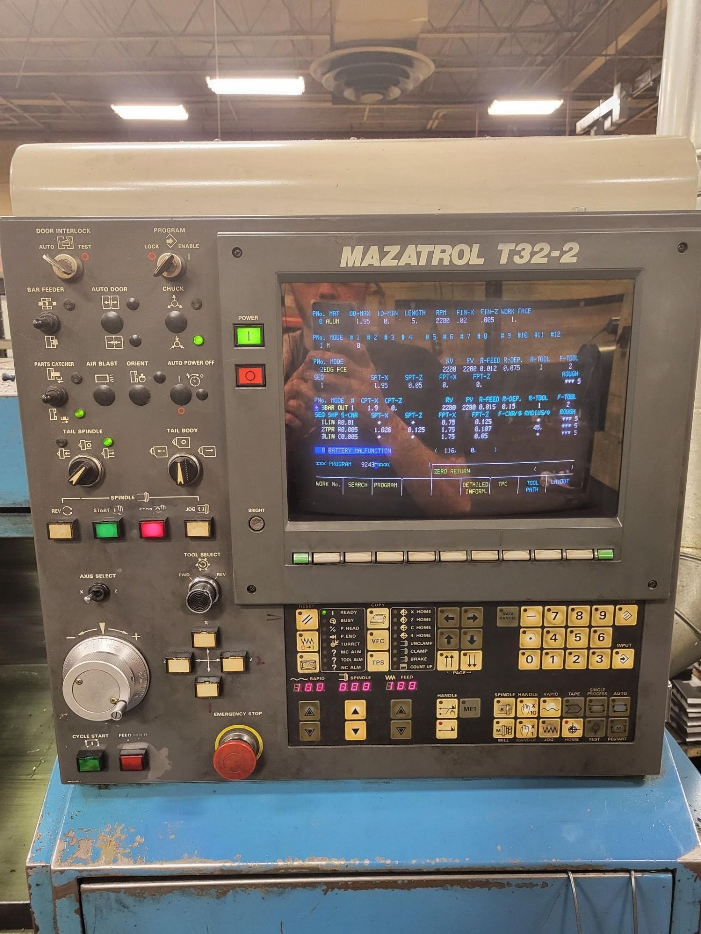 1990 MAZAK QUICK TURN 18N CNC TURNING CENTER W/ MAZATROL T32-2 CONTROL - Image 7 of 17