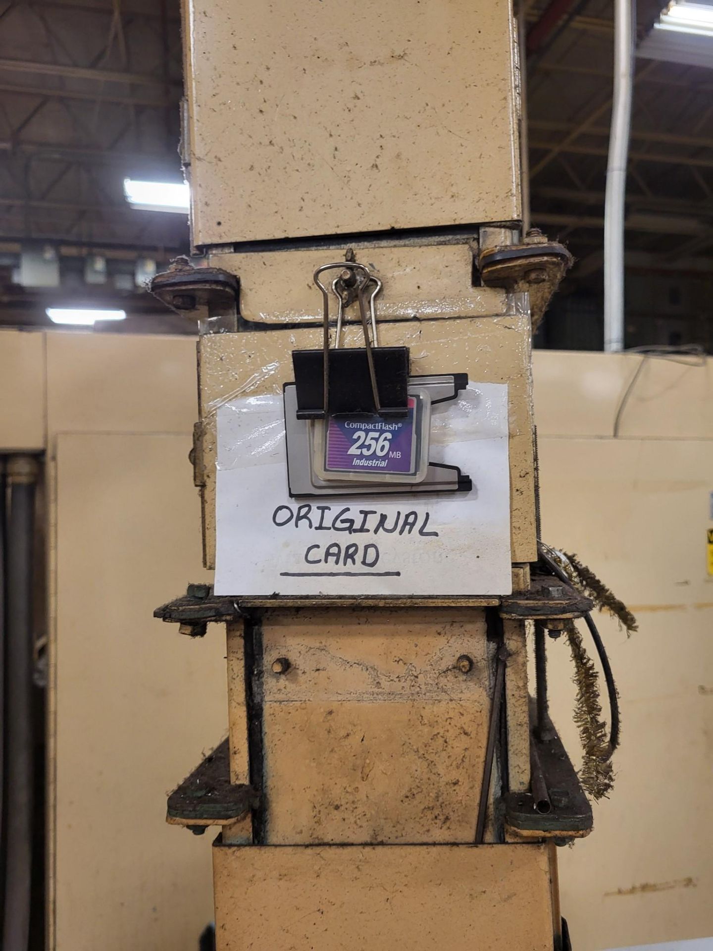 CINCINNATI MILACRON HORIZONTAL BORING MILL WITH UPGRADED FANUC CONTROL - Image 23 of 29