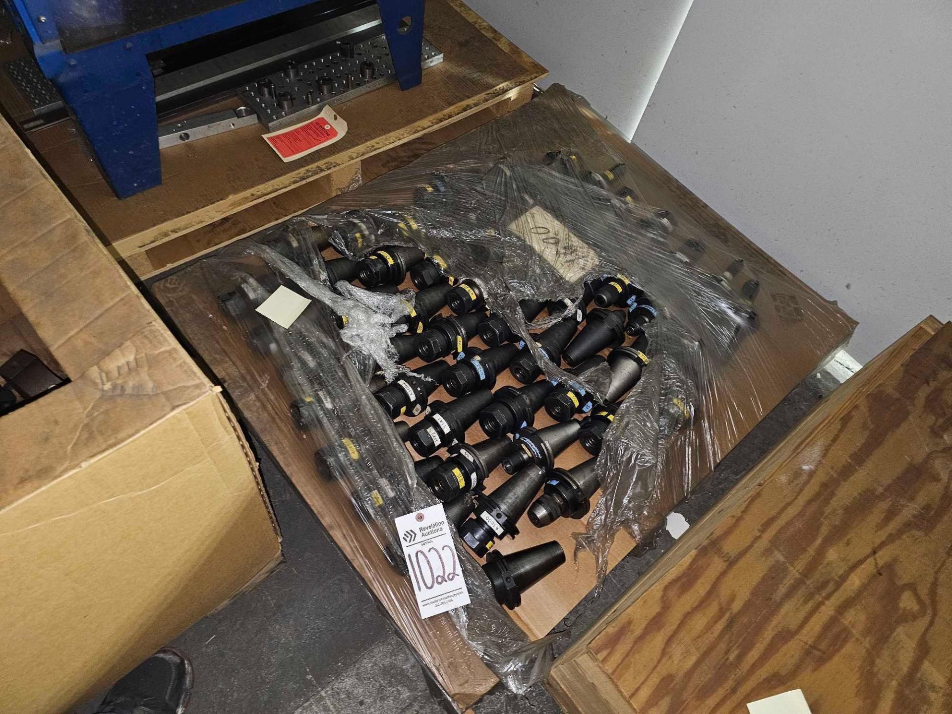 PALLET OF CAT50 TOOL HOLDERS