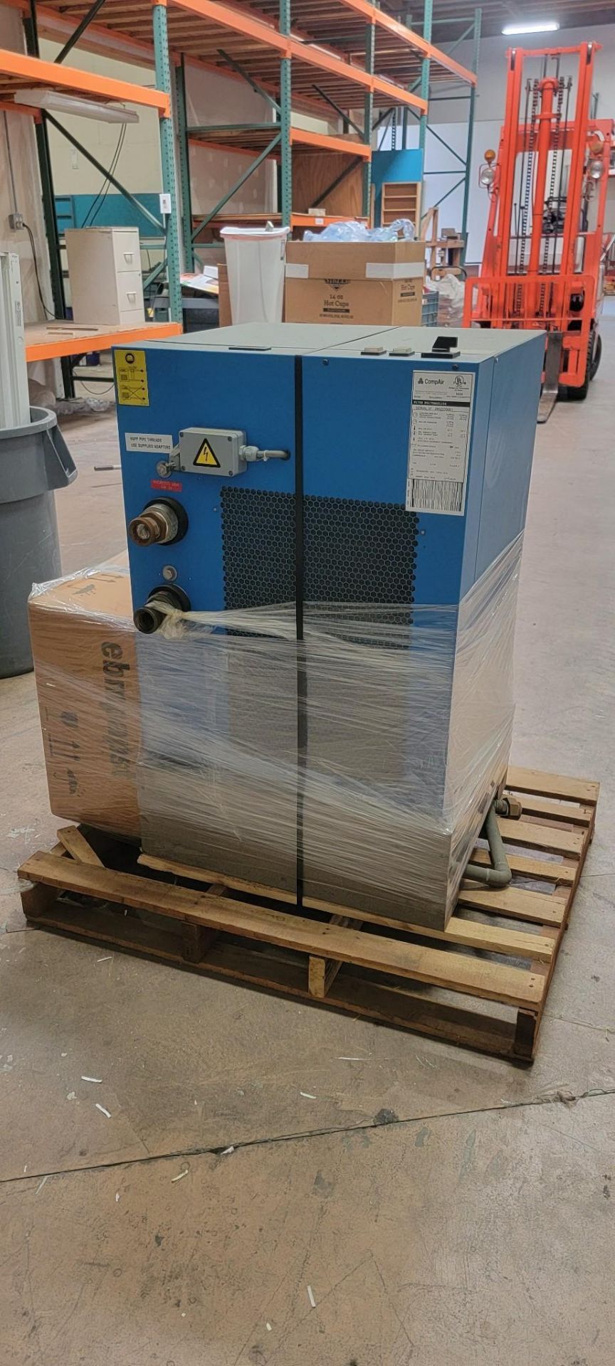 COMPAIR F175H REFRIGERATED COMPRESSED AIR DRYER