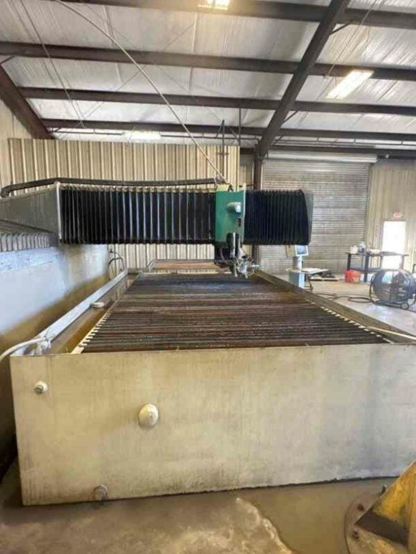 6.5' X 13’ FLOW MACH 3 4020 DWJ DYNAMIC WATERJET, 2015 - 20K IN SPARE PARTS! - Image 5 of 27