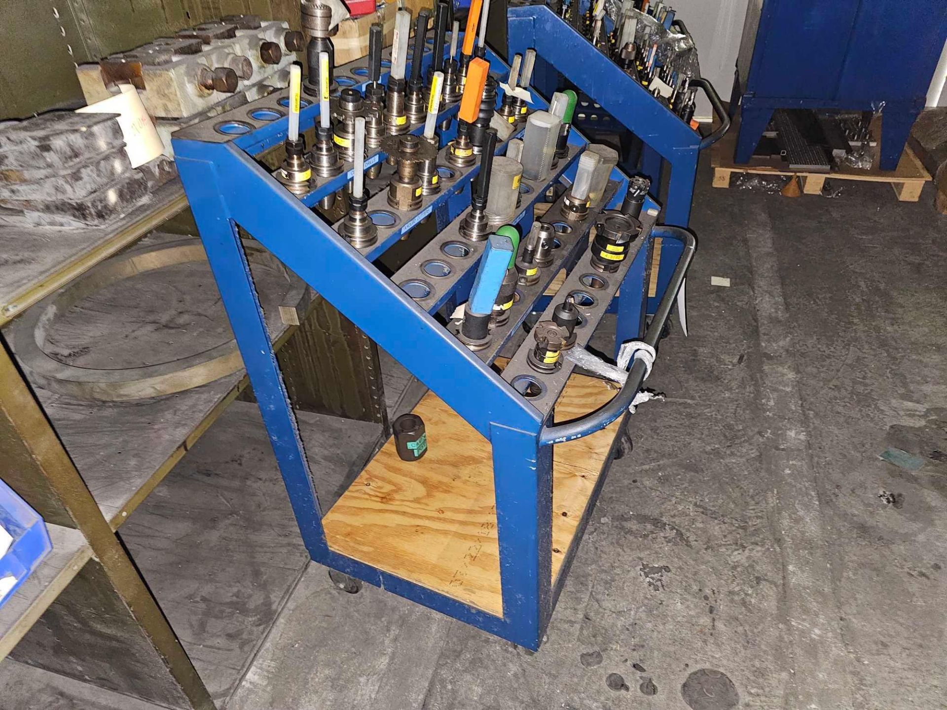 CAT40 TOOL HOLDERS WITH CART - Image 2 of 8