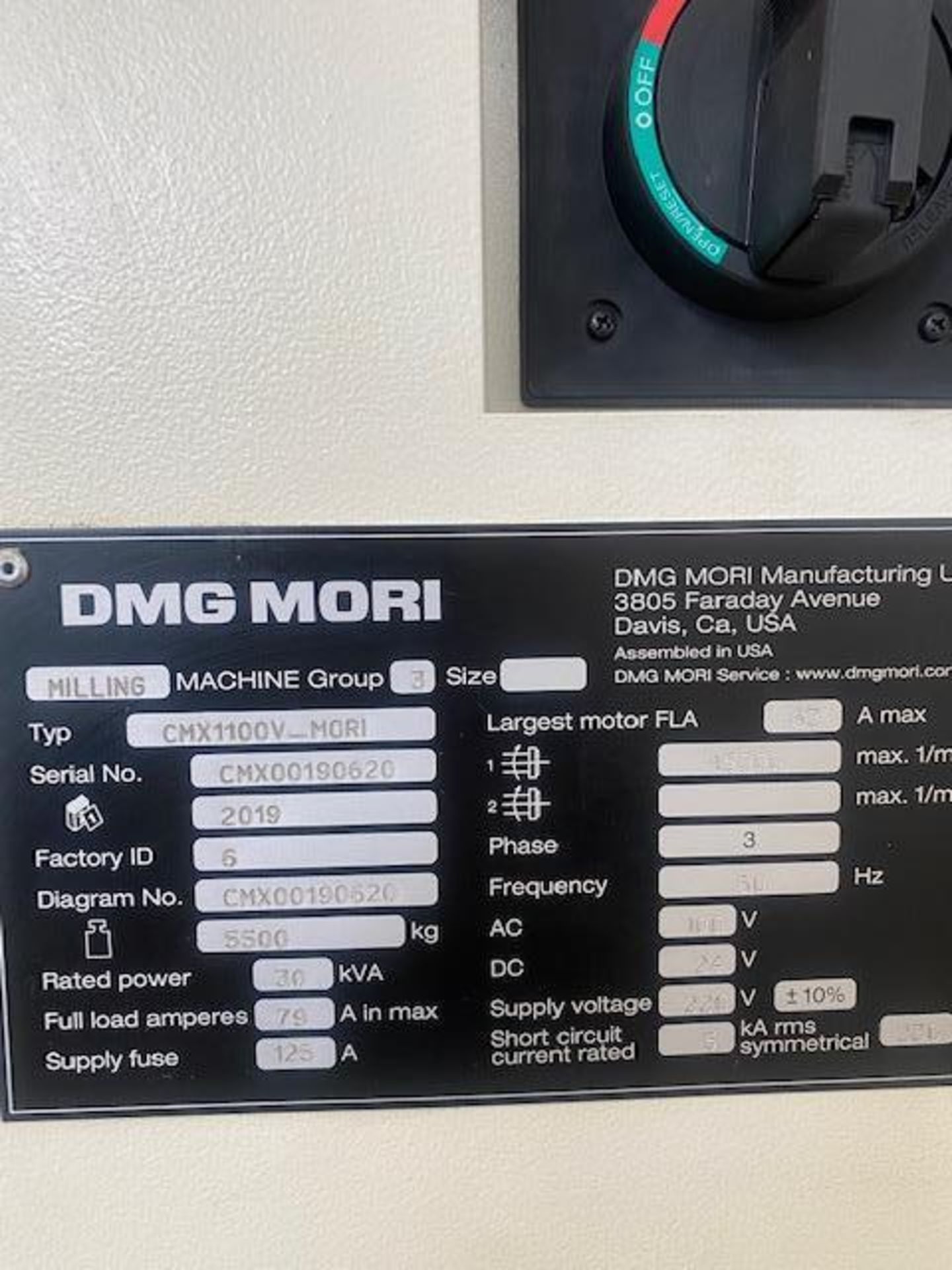 DMG MORI CMX 1100V CNC VMC, 2019 – LOW HOURS, 15K RPM, CHIP CONVEYOR INCLUDED - Image 5 of 5