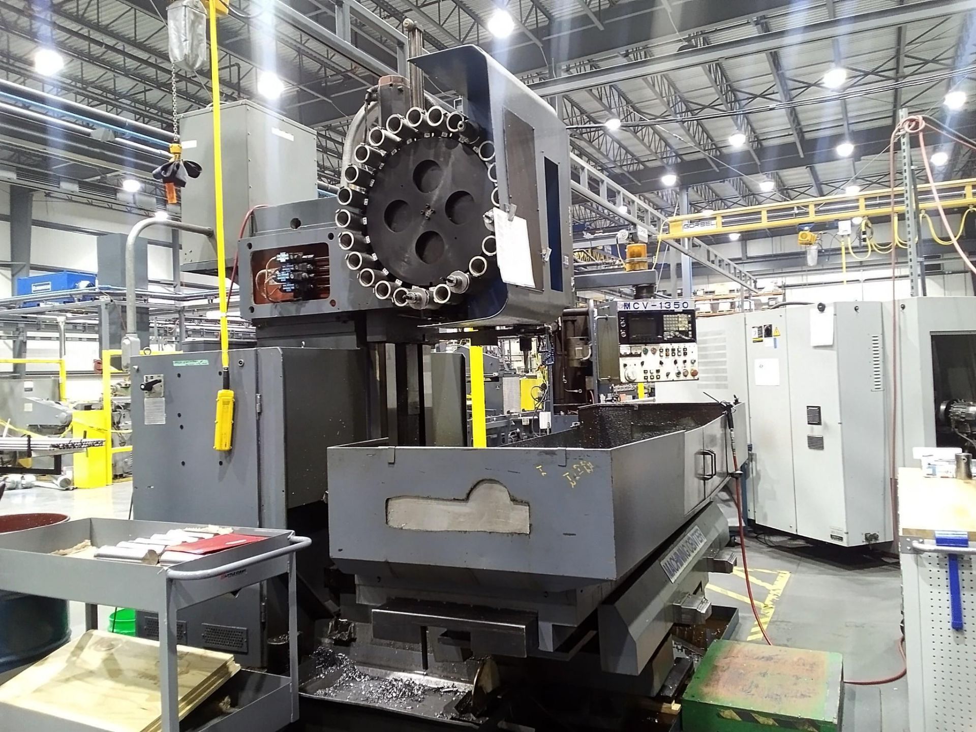 USED DAHLIH OL MCV VMC, 1991 & TOOLING - Image 3 of 4