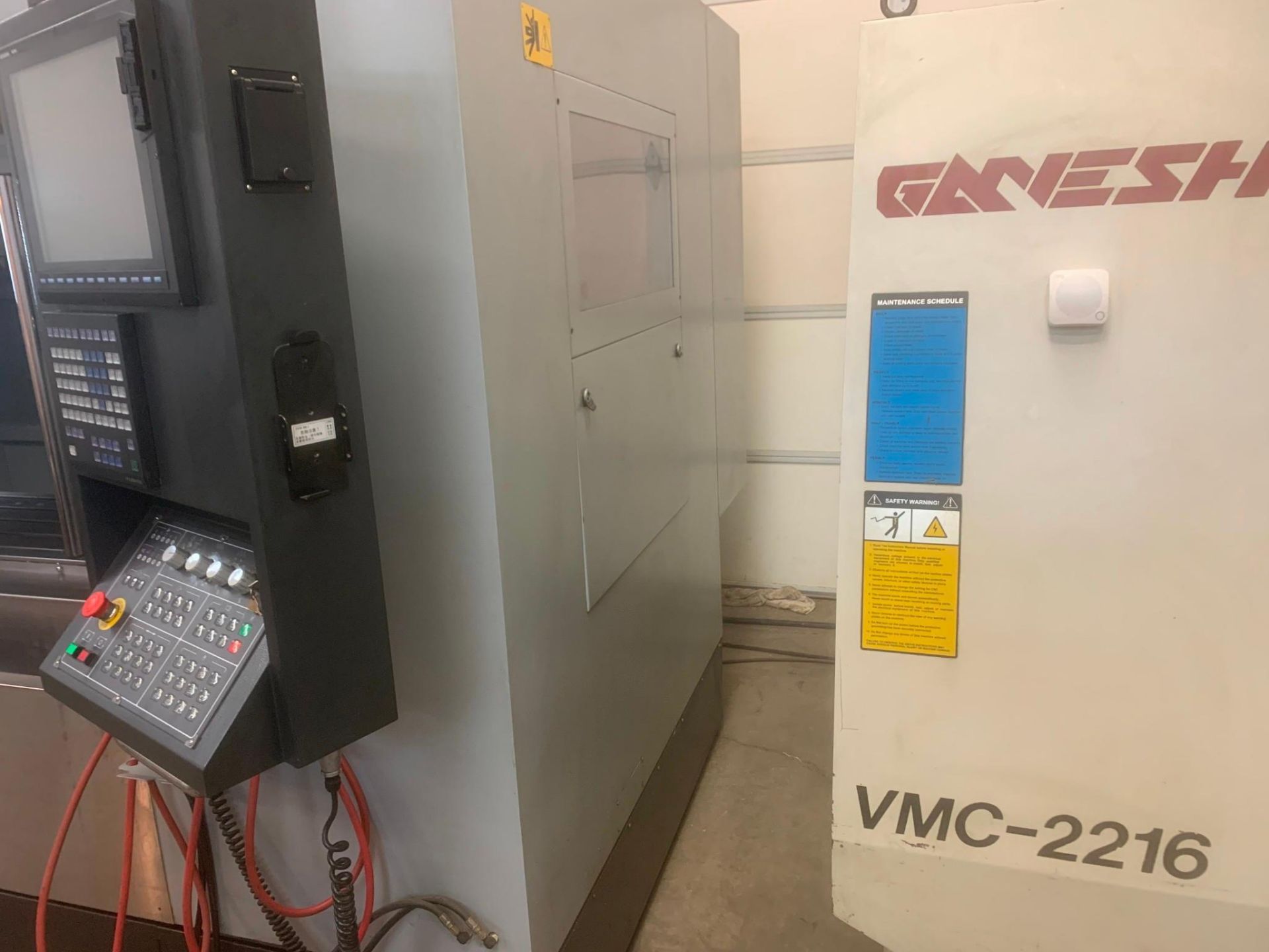 GANESH VFM-4020 EXPRESS CNC MACHINING CENTER, 2013 - CHIP CONVEYOR, SPINDLE CHILLER, MITSUBISHI CTRL - Image 4 of 19