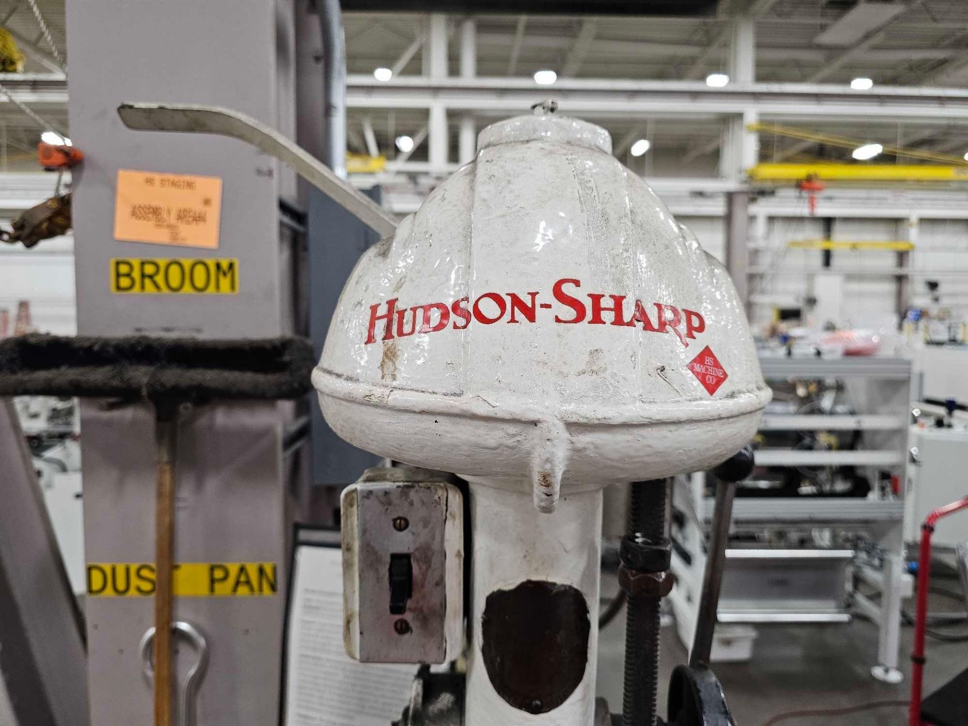 HUDSON-SHARP DRILL PRESS - Image 4 of 9