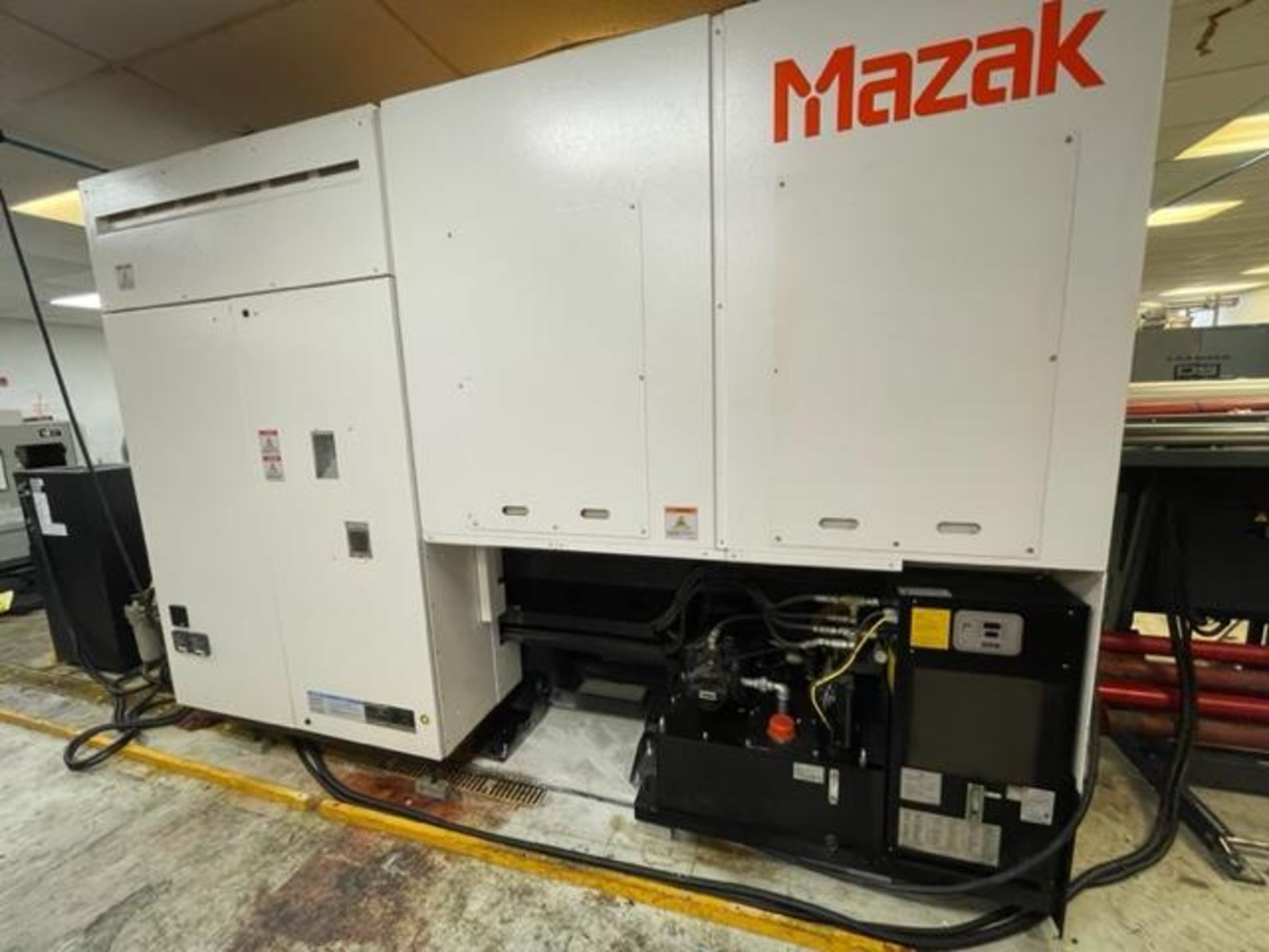 2019 MAZAK HQR-250MSY DUAL SPINDLE, DUAL TURRET CNC TURNING CENTER, WITH BAR FEEDER - Image 3 of 12