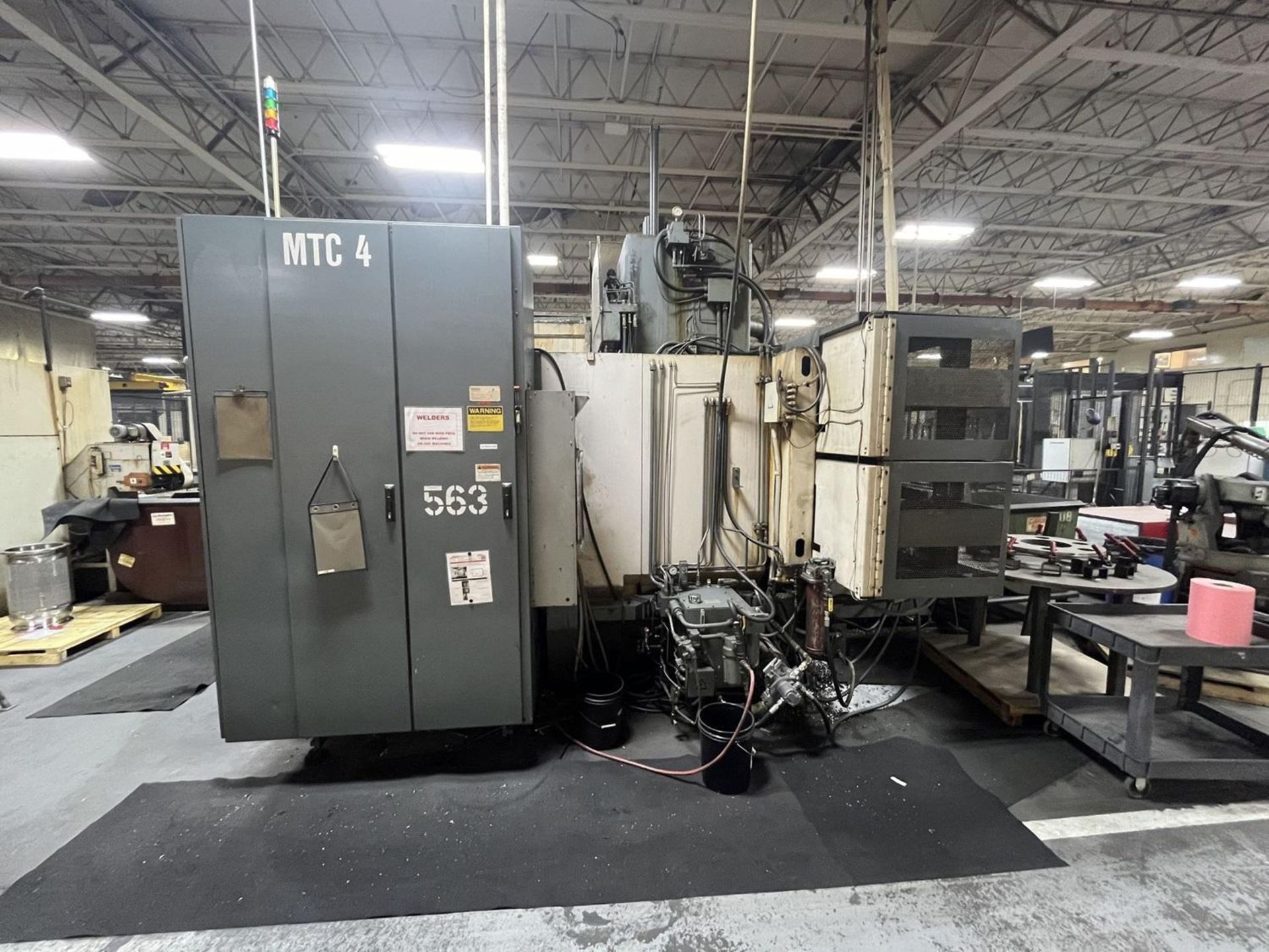 CINCINNATI MILACRON T-40 4 AXIS HORIZONTAL MACHINING CENTER W/SIEMENS ACRAMATIC 950 CONTROL MTC4 - Image 5 of 7