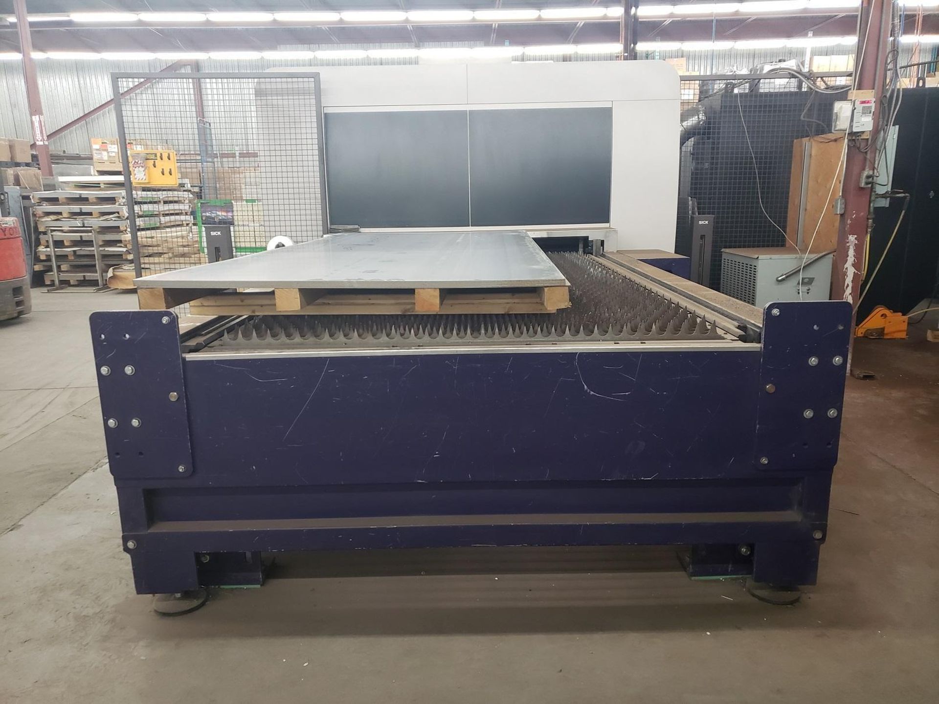 2000 WATT BYSTRONIC BYSPRINT 3015 FIBER LASER, 2014 - 5’ X 10’ TABLE - Image 14 of 21