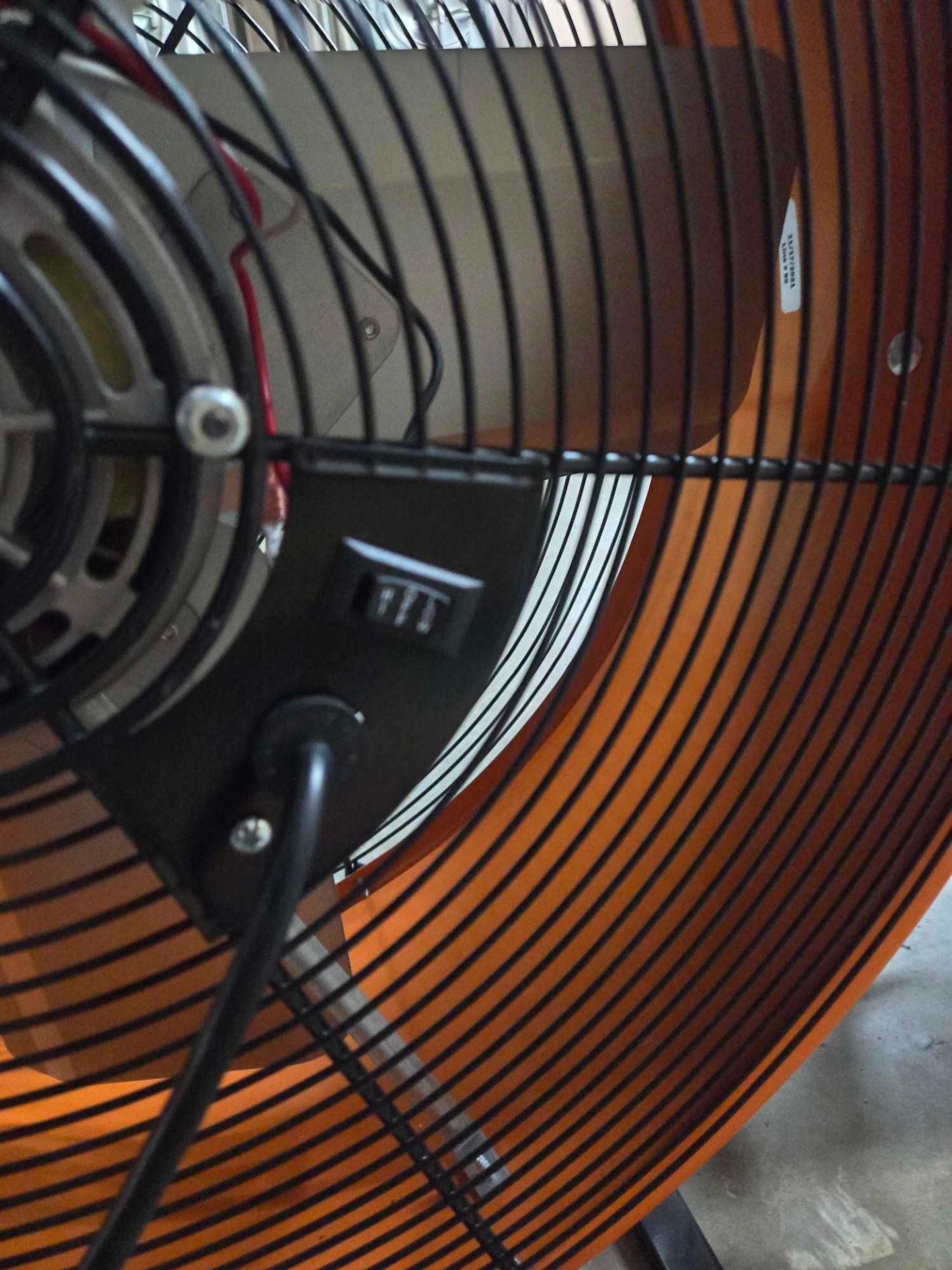 (2) COMMERCIAL ELECTRIC 25" FANS - Image 9 of 9