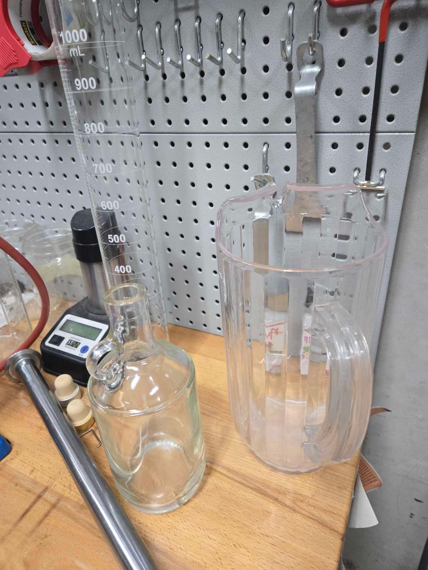 WORK CABINET AND ALL CONTENTS. TESTING AND MEASURING EQUIPMENT - Image 14 of 22