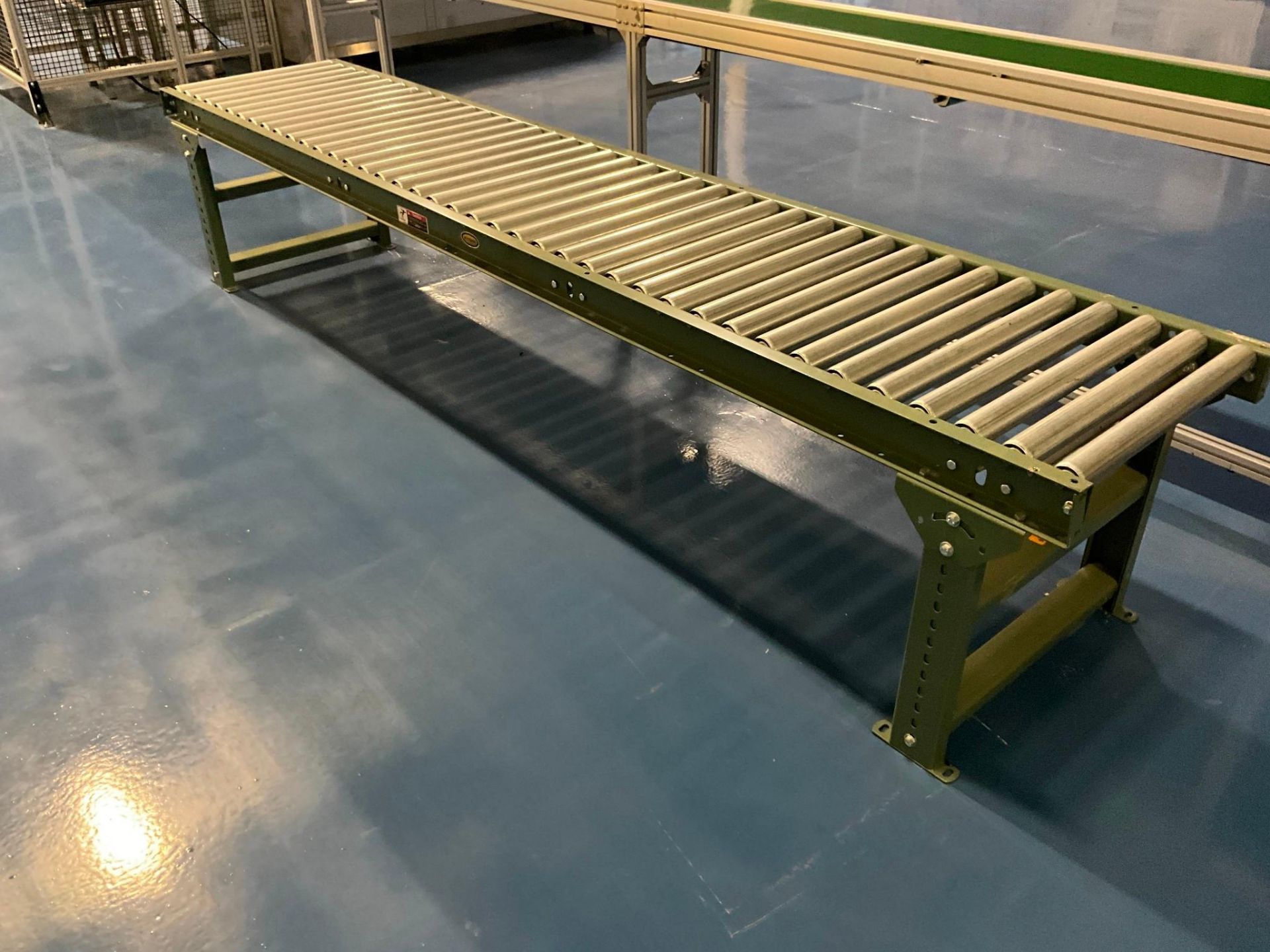 ROLLER TABLES / CONVEYORS - Image 9 of 10