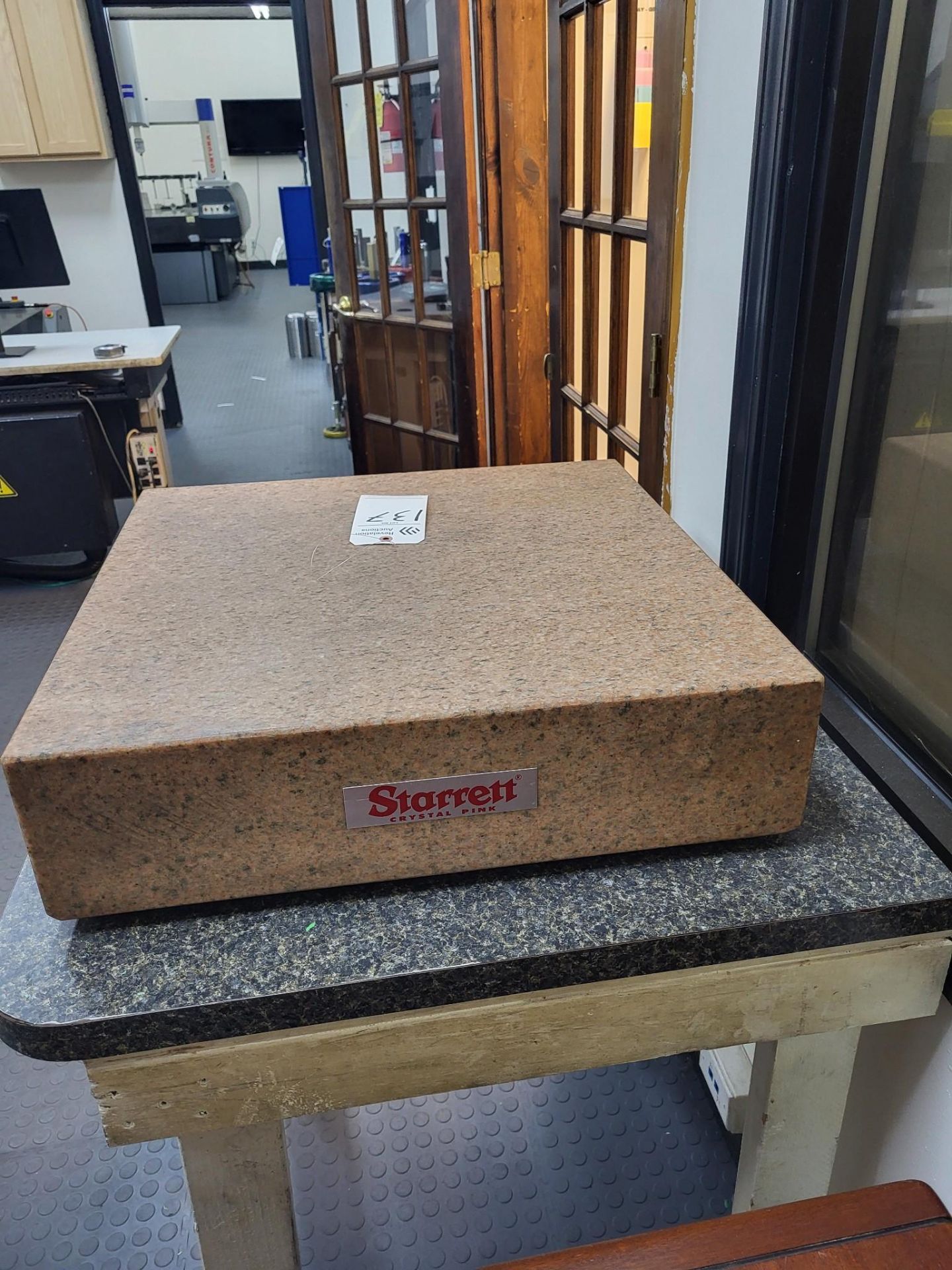 STARRETT GRANITE SURFACE PLATE, APPROX 24" X 24" X 6" - Image 3 of 8