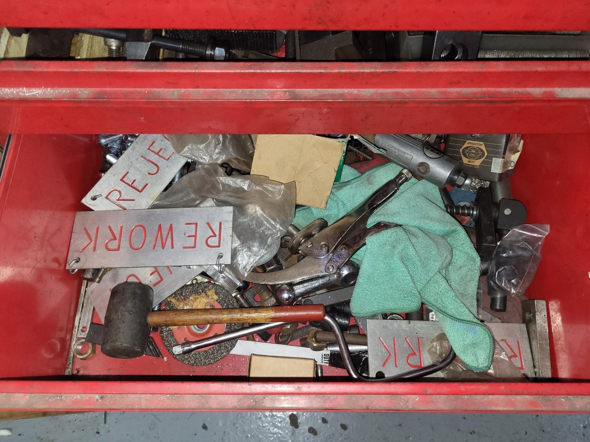 LARGE LOT OF MILLING TOOLS, TAPS, CARBIDE INSERTS, SETUP HARDWARE AND HAND TOOLS - Image 8 of 24