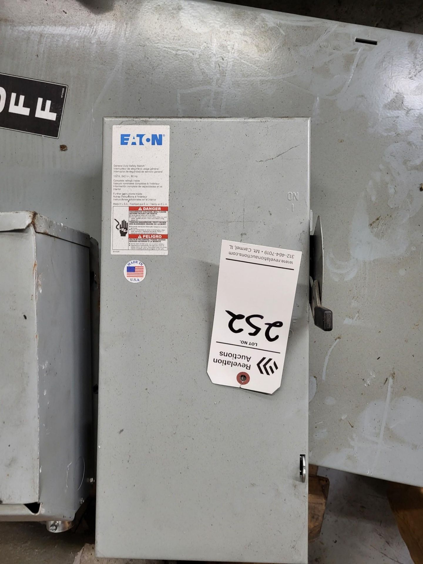 (3) SAFETY SWITCHES - EATON, SIEMENS, GE & (2) GE BUCK BOOSTER TRANSFORMER - Image 2 of 12