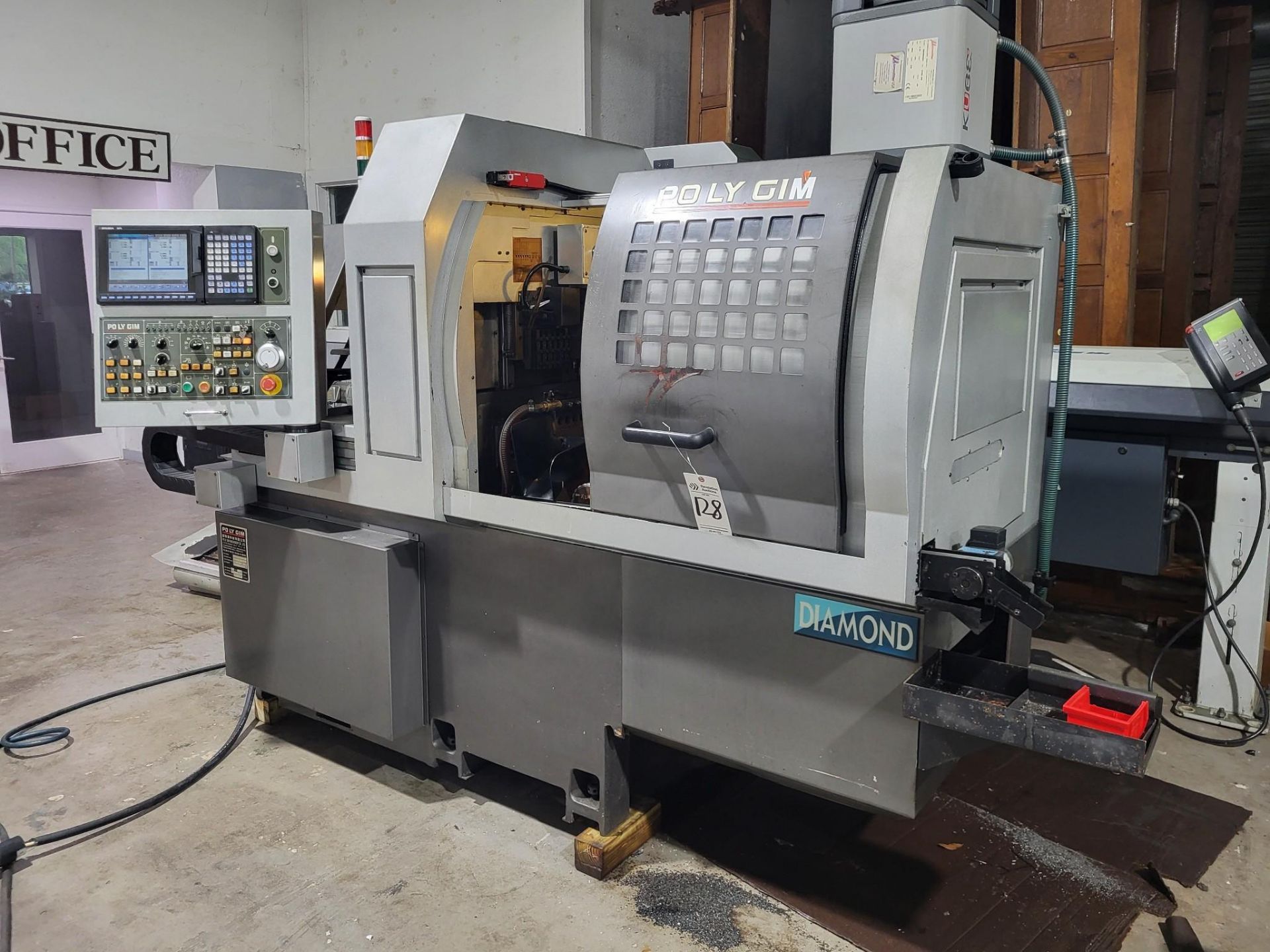 PO LY GIM DIAMOND 20CSB II CNC LATHE W/ MITSUBISHI M70 CONTROL, 2011 - Image 3 of 29