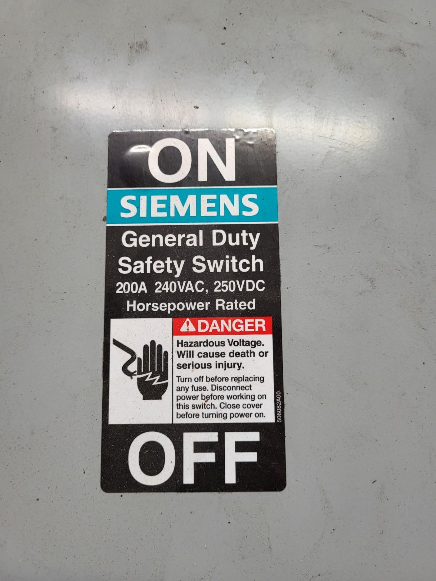 (3) SAFETY SWITCHES - EATON, SIEMENS, GE & (2) GE BUCK BOOSTER TRANSFORMER - Image 9 of 12